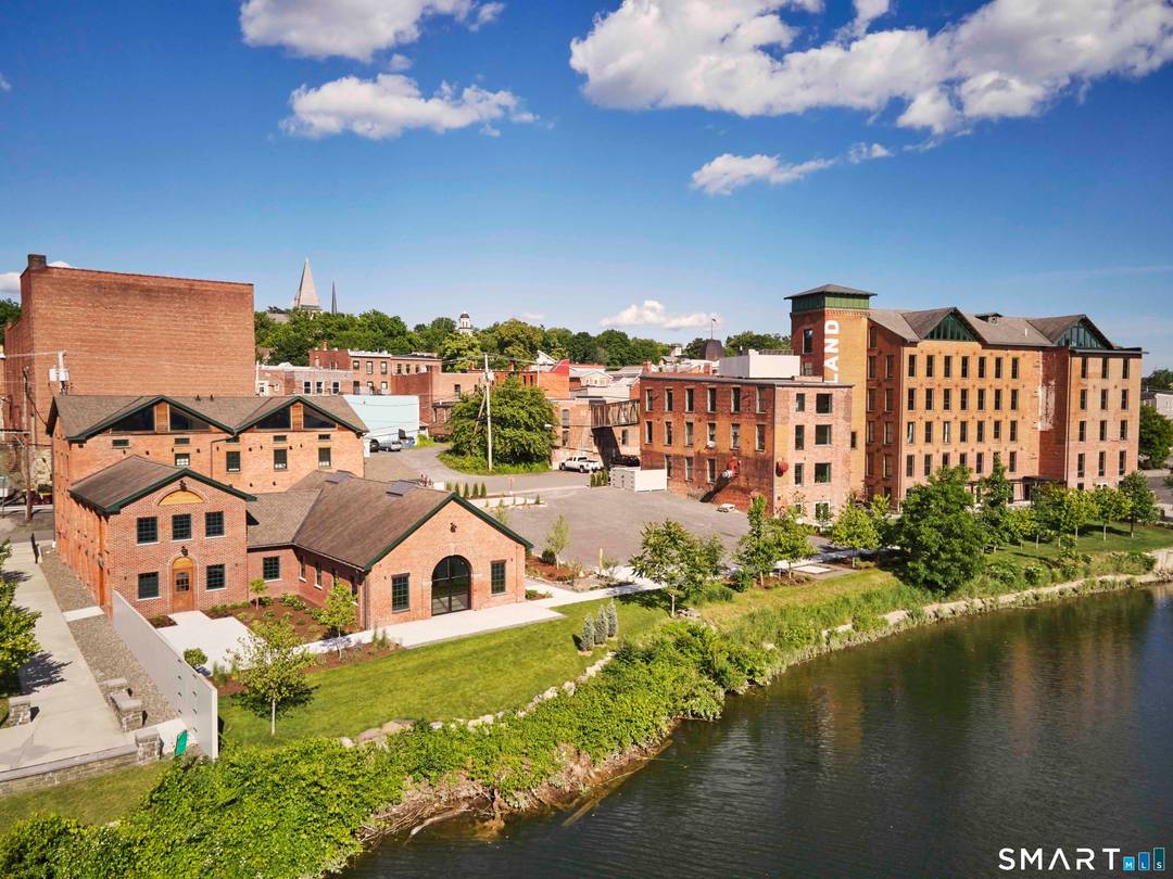 This rare, waterfront hospitality and flex space sits directly along the Catskill Creek within the Foreland contemporary arts campus an internationally lauded development that is home to 80 commercial tenants ...