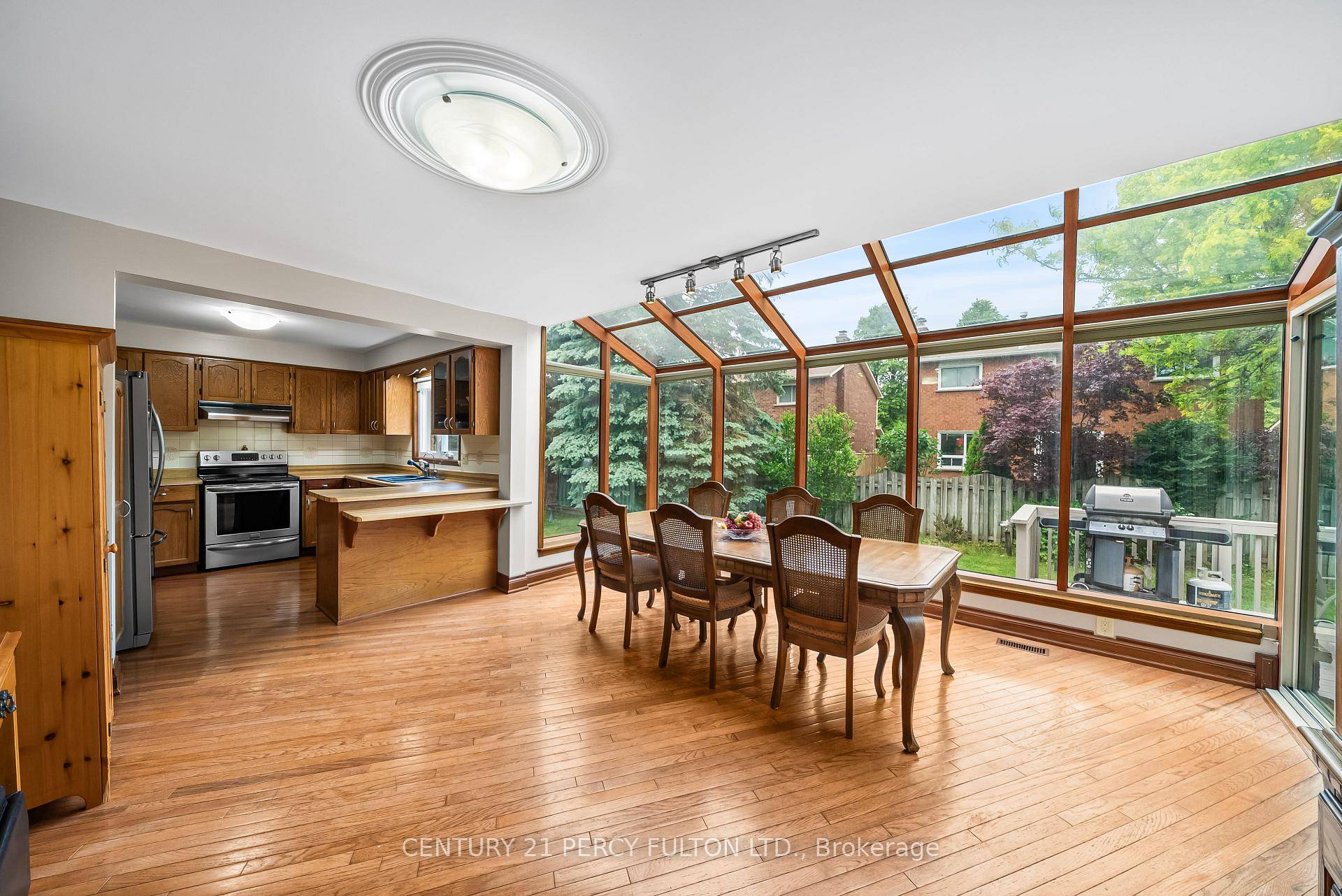 Welcome To This Rarely Offered 4 1 Bedroom, 4 Bathroom Home, Ideally Nestled On A Quiet, Pie Shaped Cul De Sac In One Of The Areas Most Sought After Family ...