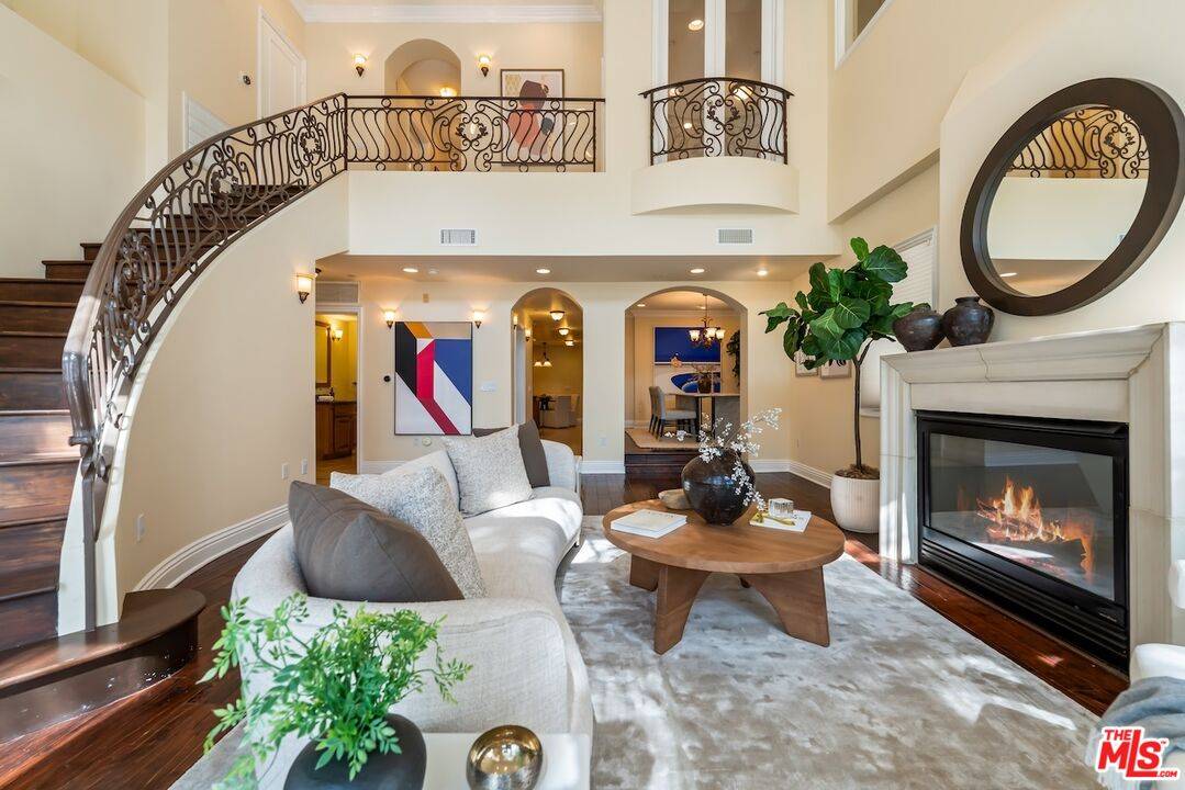 1920   Pelham Ave 3BR Beverlywood La
