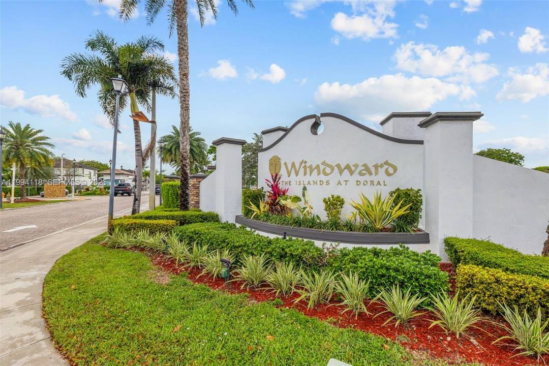 Beautifully maintained 3 bedroom, 2.