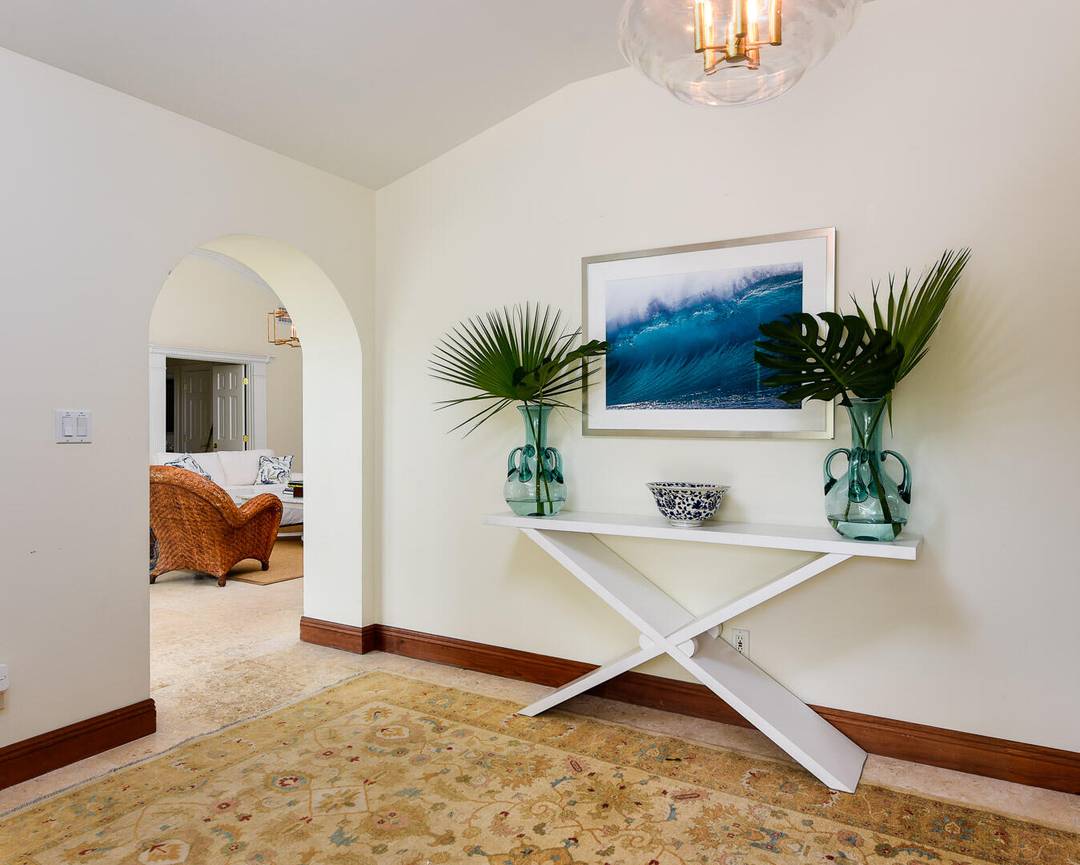 Perfect family home in good condition and located at the beginning of the North End.