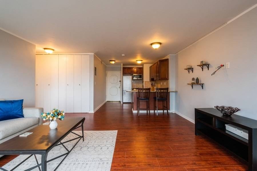 135 MONTGOMERY ST Condo New Jersey