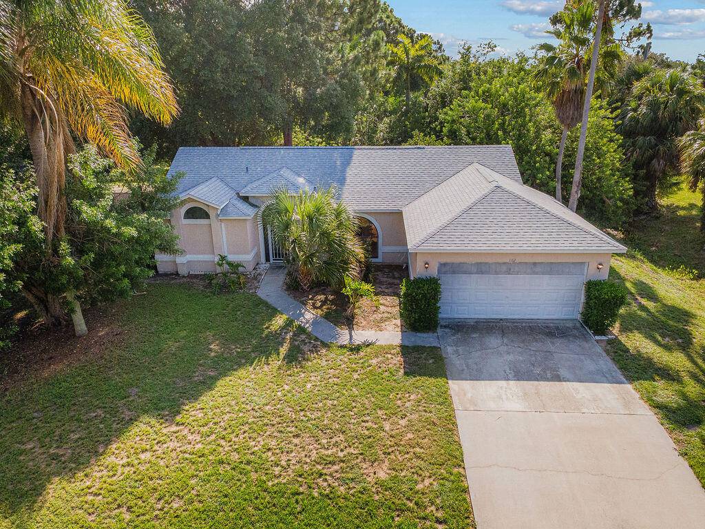 Discover your next chapter in this charming 2 bed, 2 bath home with a 2 car garage in beautiful Sebastian !