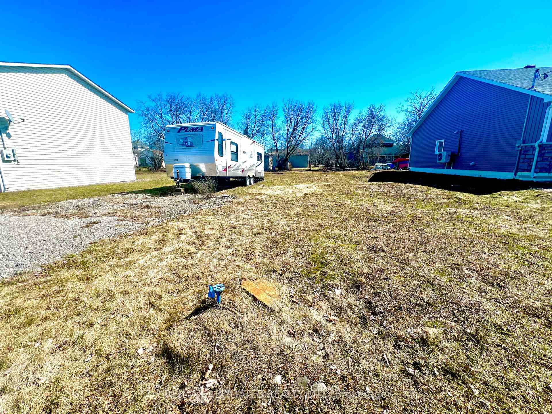 Prime Building Lot for Sale 43 King St, Smiths Falls, ON Montague Township Atironto.