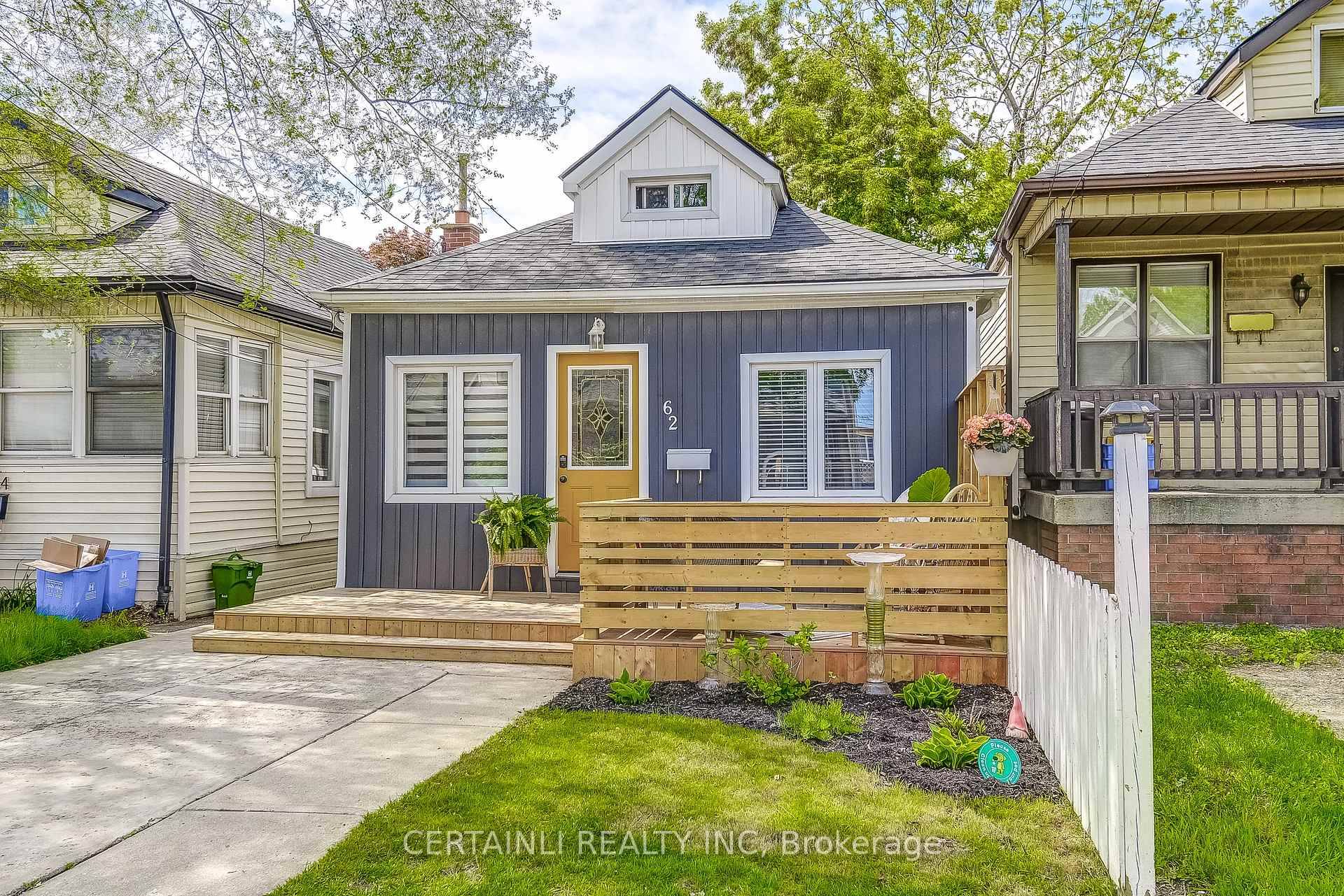QUAINT, COZY and QUIET. This beautifully maintained low maintenance home, located in the desirable Crown Point neighbourhood, is ideal for first time home owners looking to get into the market ...