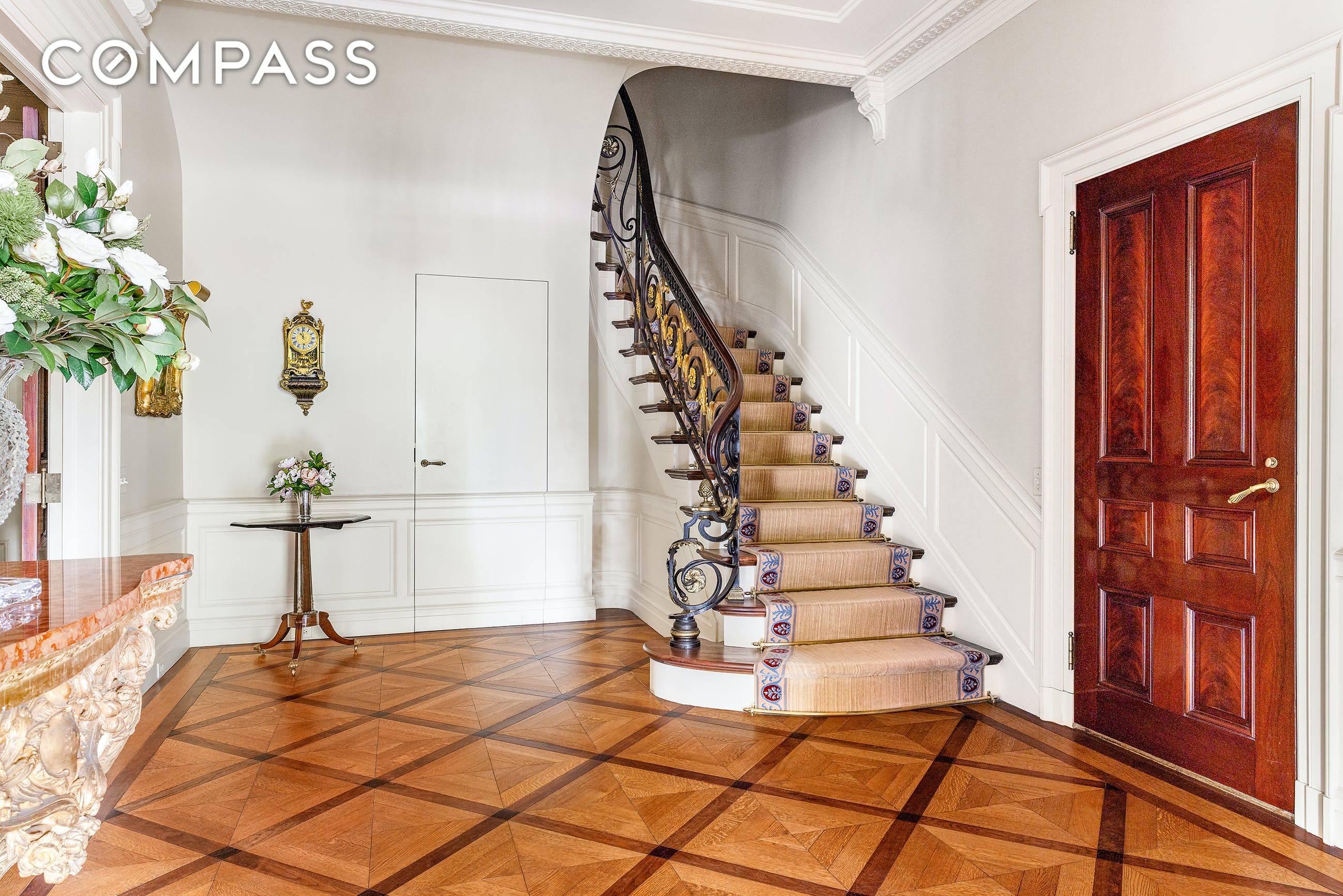 Beautifully positioned with 40 feet of frontage on each level of this Central Park facing duplex in one of Fifth Avenue, New York's premier co op's a 13 story, 13 ...
