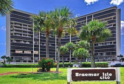 Fabulous intracoastal views from the 9th floor.