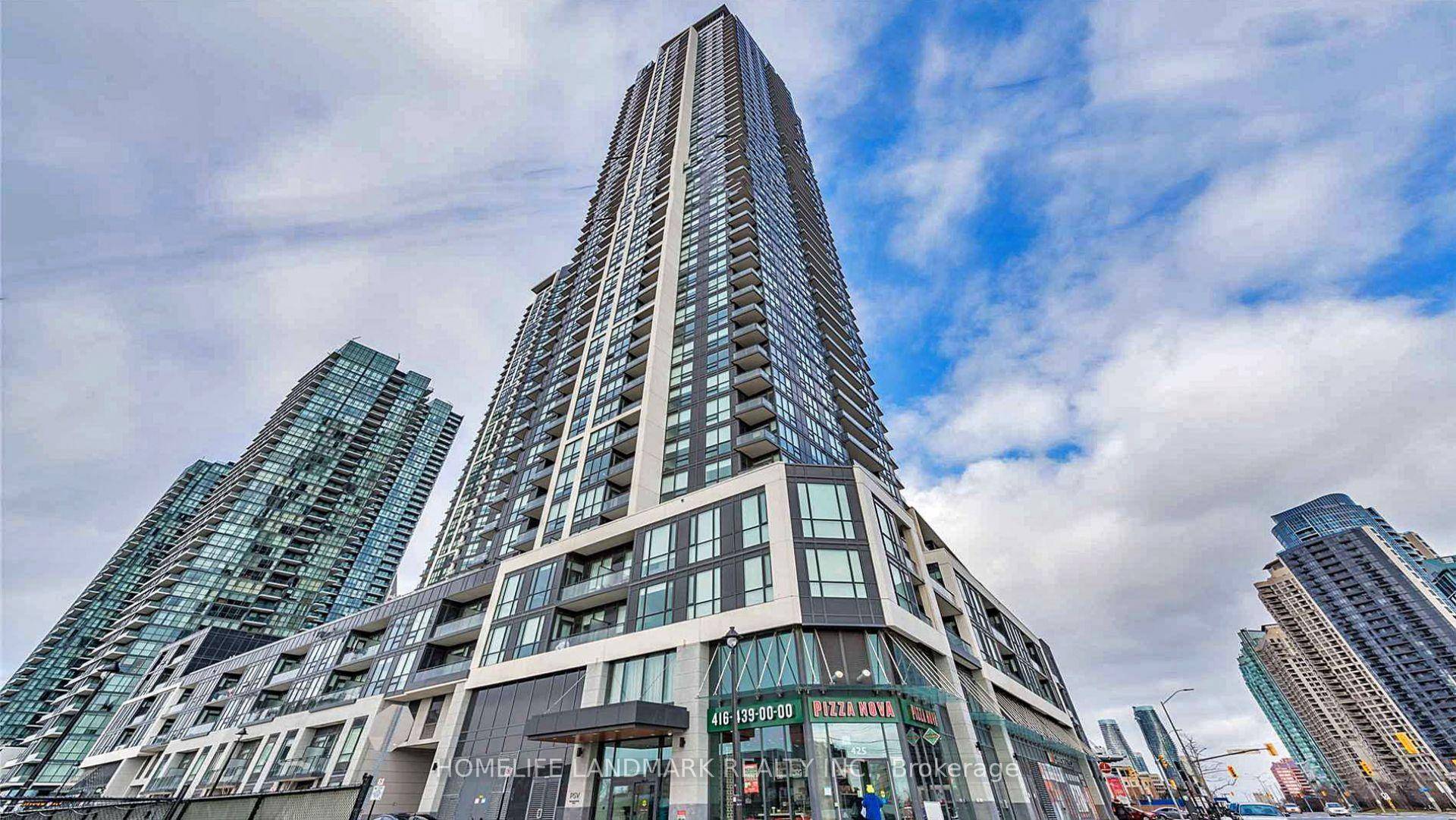 Welcome to this stunning 2 1 bedroom corner unit condo in the heart of Mississauga, Total 949SQ FT, 897SQ FT 52SQ FT Balcony.