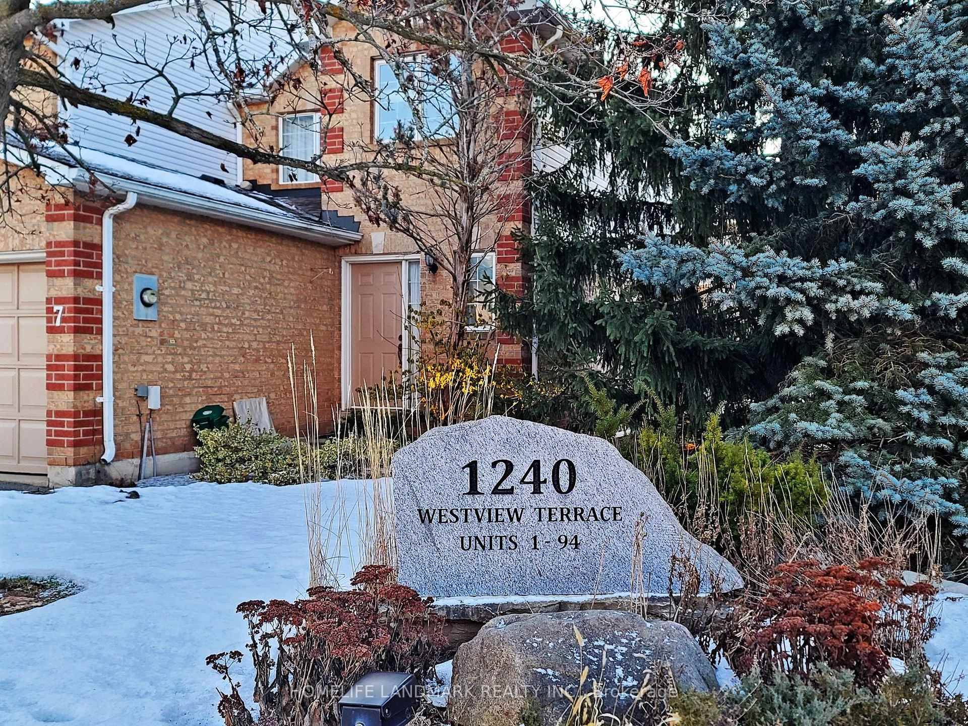 End Unit Townhome In High Demand Family Oriented Area.