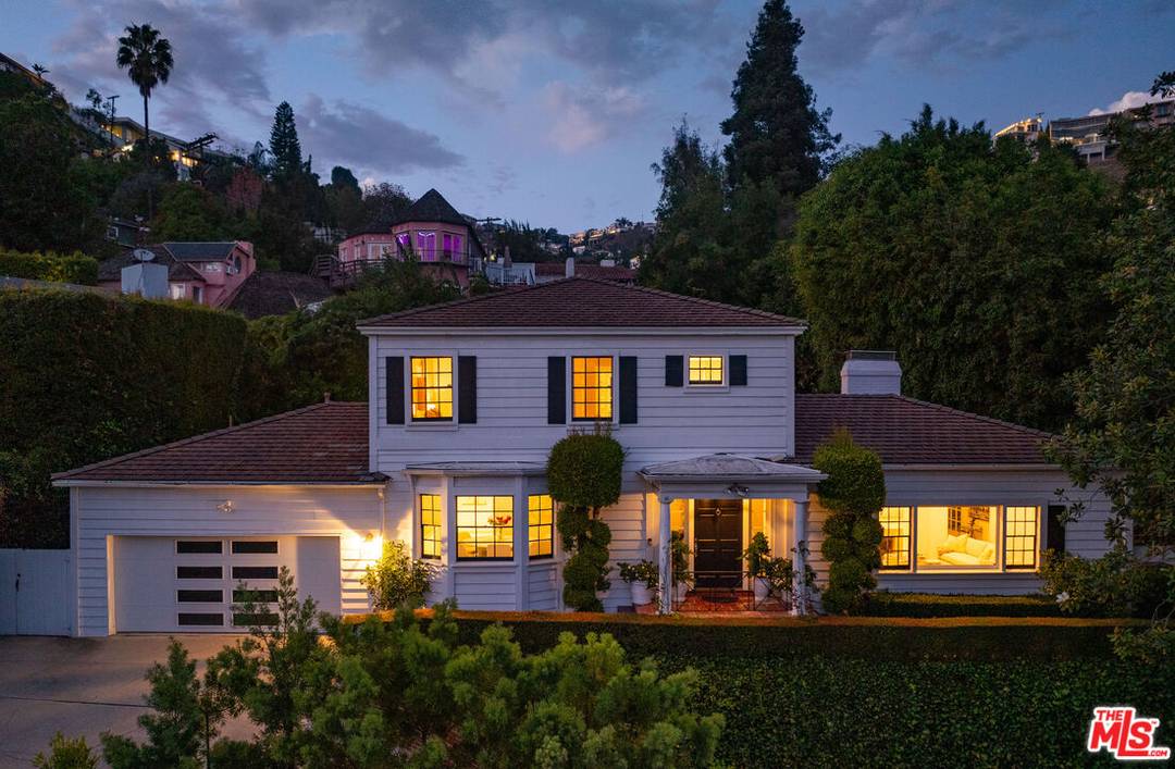 1455   Belfast Dr 4BR Sunset Strip La