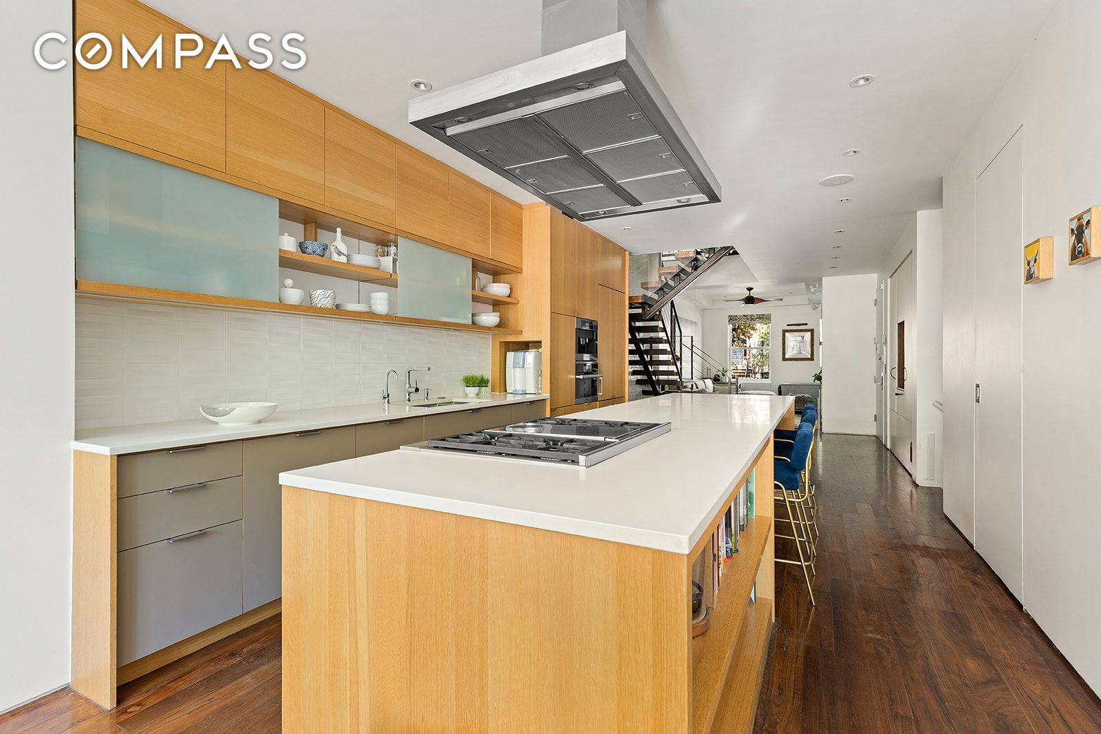 Nestled in one of Brooklyn s most coveted neighborhoods, 192 St Marks Avenue presents the exceedingly rare opportunity to own a huge 3 family townhouse with a meticulously gut renovated ...