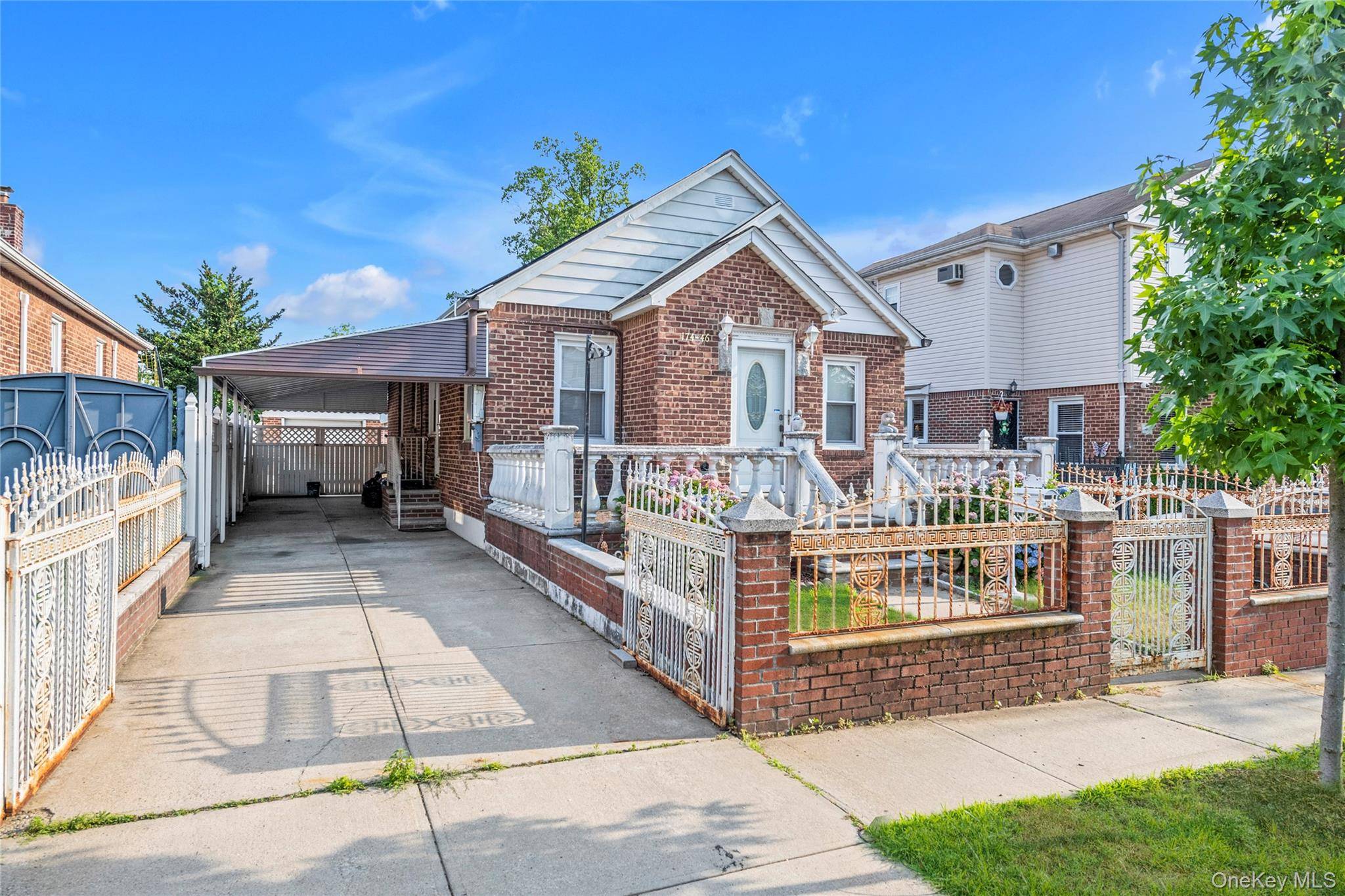 Perfect starter home, condo alternative, or downsizing opportunity.