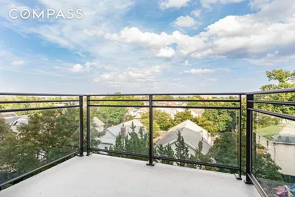 Penthouse 1 Bed Condo in a New Development One Parking Space INCLUDED Balcony w Open Views Washer Dryer in unit Garage Parking available OPEN HOUSE By Appointment Only Introducing Penthouse ...