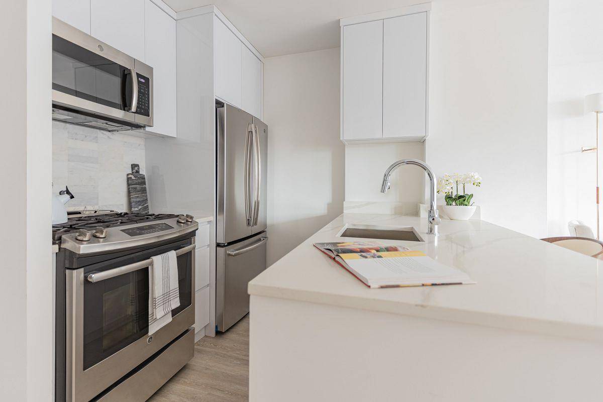 The Serrano is a coveted luxury high rise located in the upscale Upper East Side neighborhood of Manhattan.