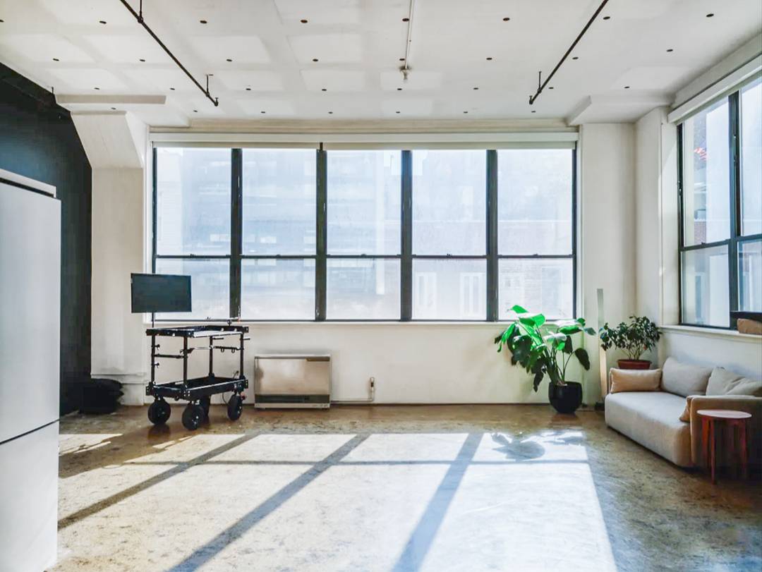 Loft 202 is a CORNER unit with more natural sunlight then most units in the building.