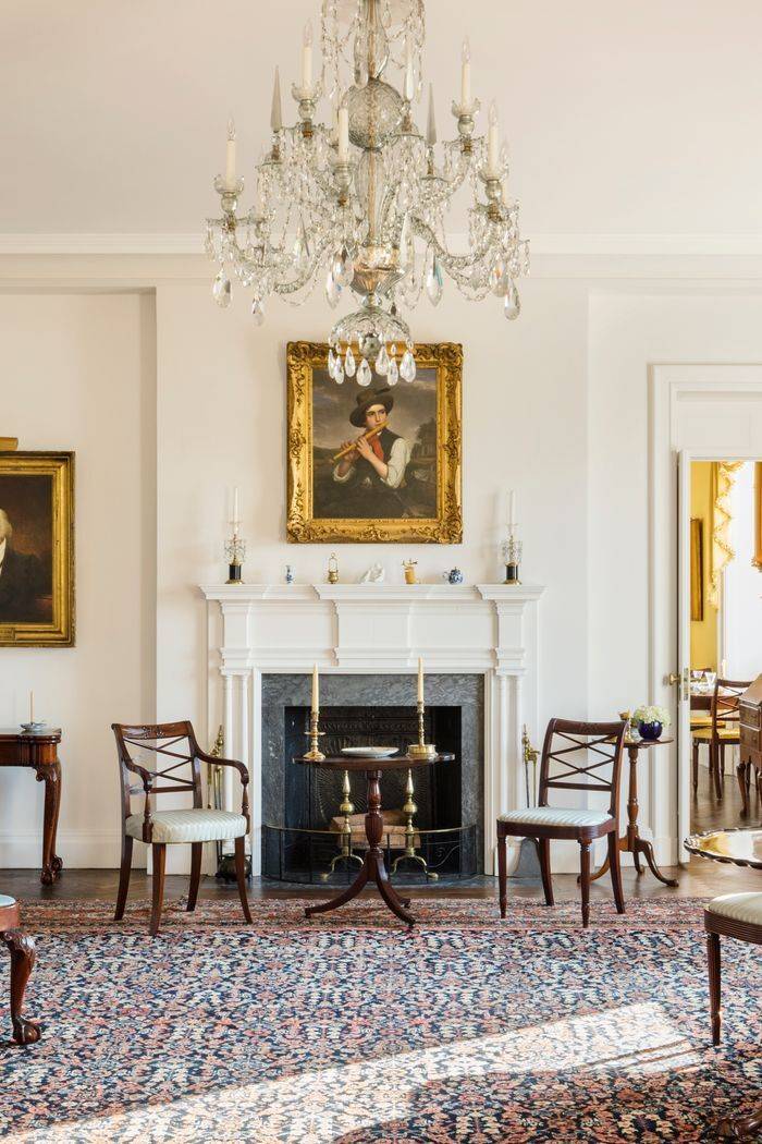 Majestic full floor 14 room apartment with spectacular grand rooms, 6 bedrooms, 5, 740 sq.