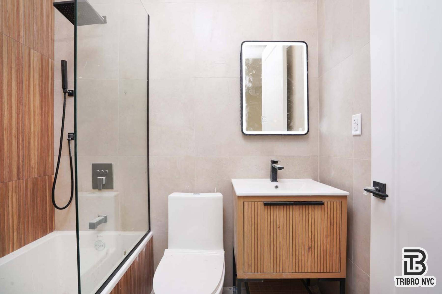 Penthouse Perfection Brand New 3BR 3BA in Prime Williamsburg with Private Roof Deck amp ; BalconyStep into the pinnacle of Brooklyn luxury in this sun drenched 3 bedroom, 3 bath ...