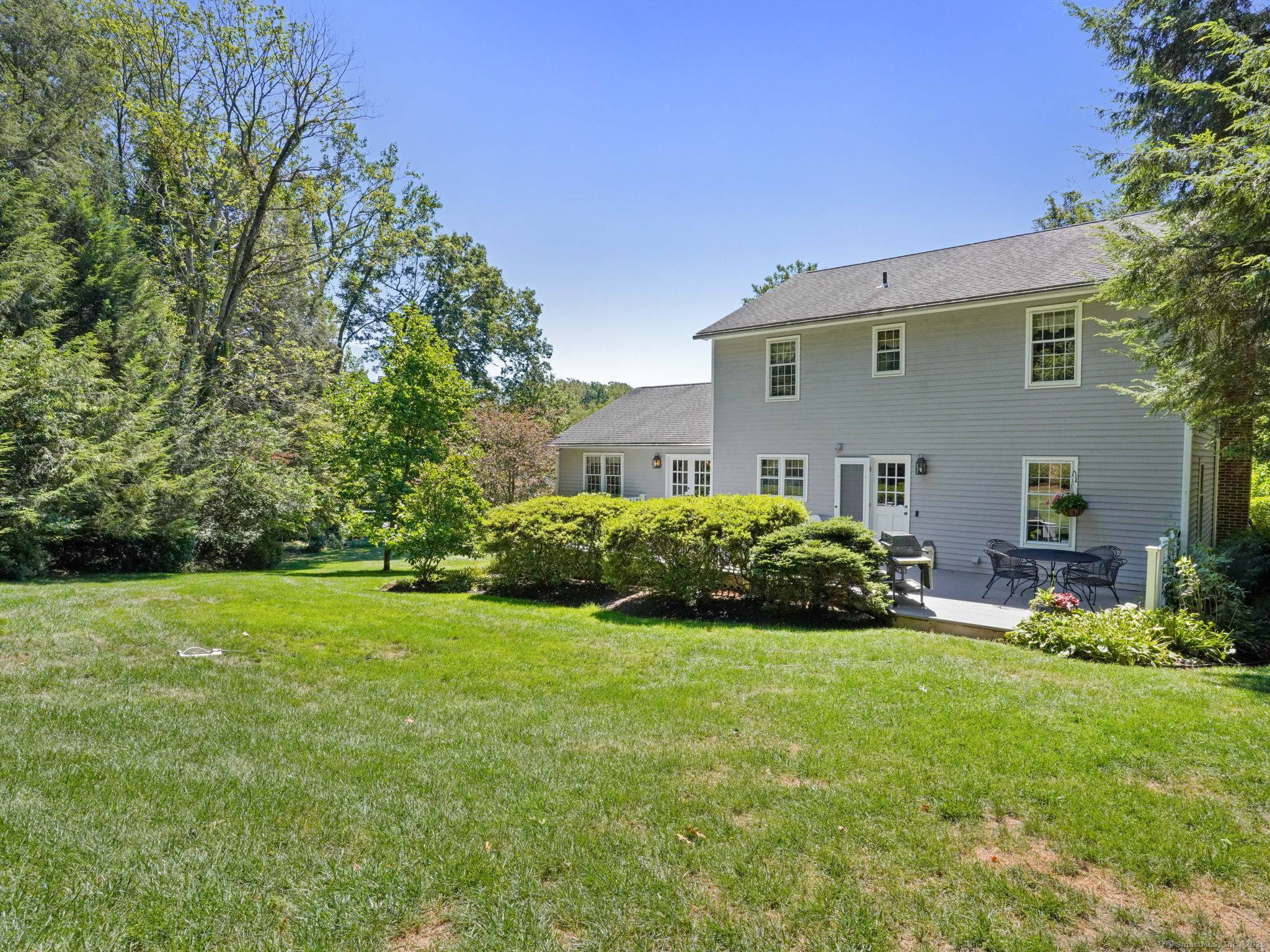 Welcome to 54 Barnswallow Drive !