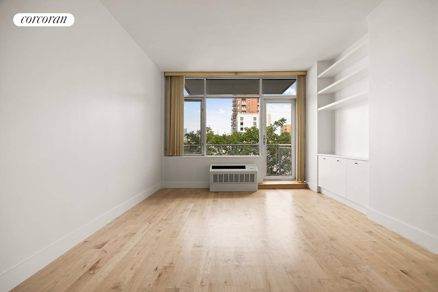 Deeded Parking. Sunset Terrace.