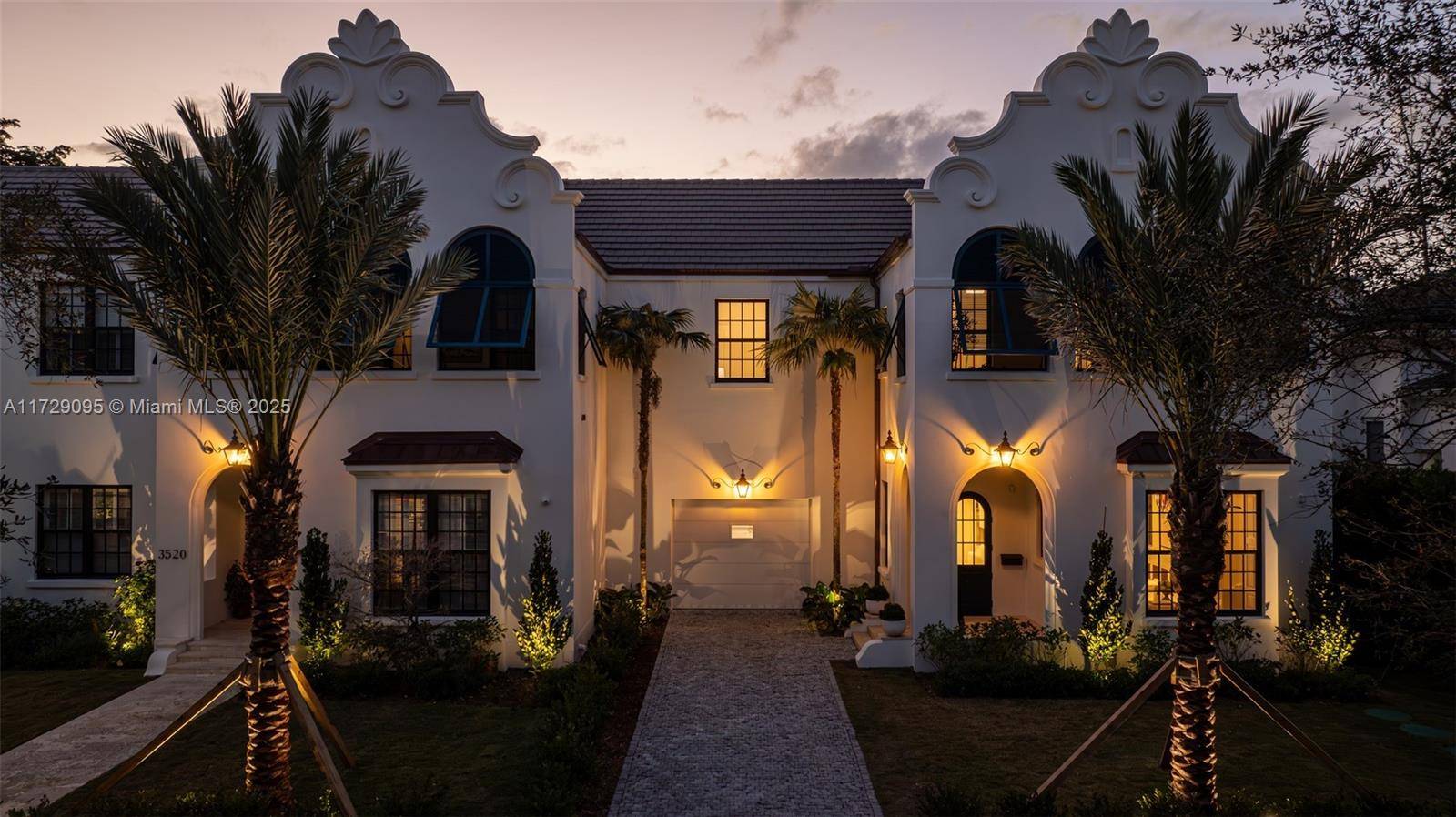 Discover The Dutch at Segovia, a newly constructed urban villa inspired by Cape Dutch architecture, perfectly situated on Segovia Boulevard.