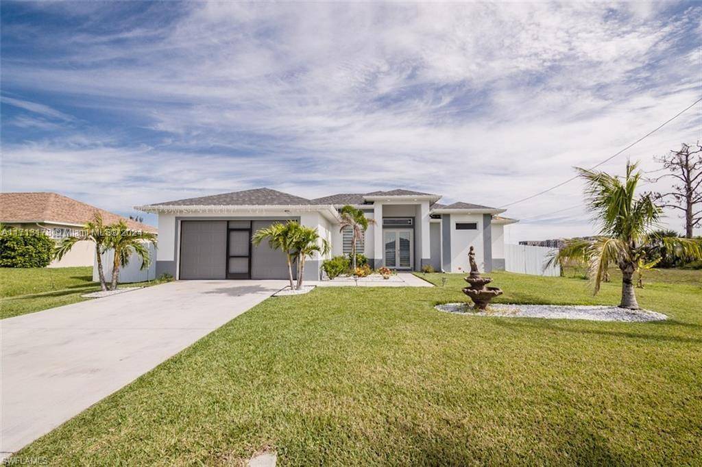 YOUR FLORIDA DREAM HOME AWAITS !