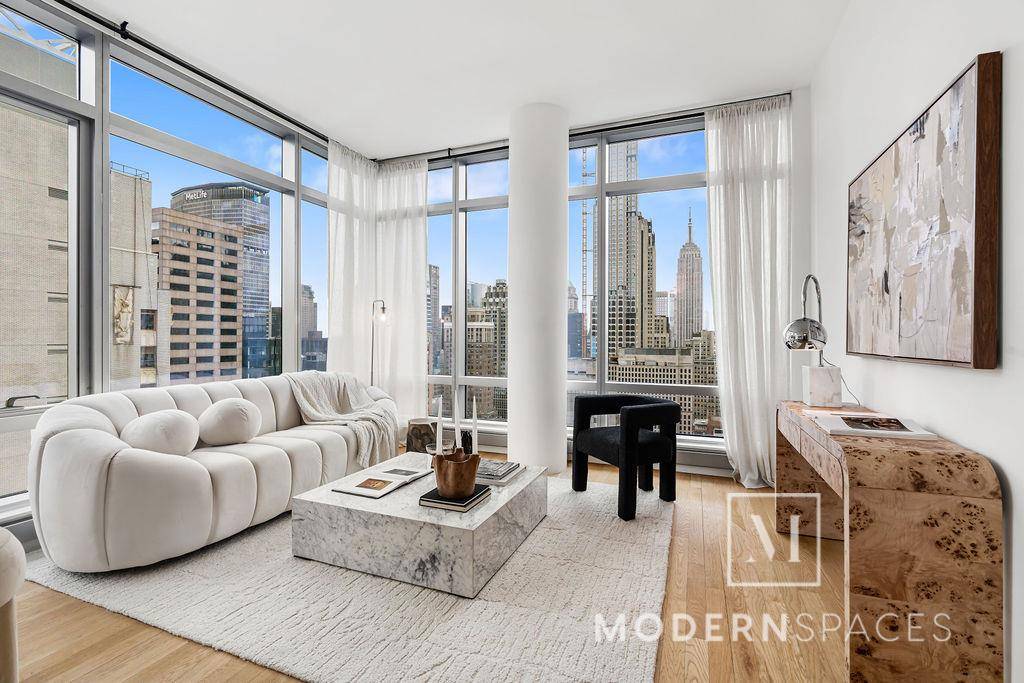 Exceptional one bedroom corner unit located on the 34th floor, this residence offers truly breathtaking views, including direct sight line of the iconic Empire State Building and sweeping panoramic views ...
