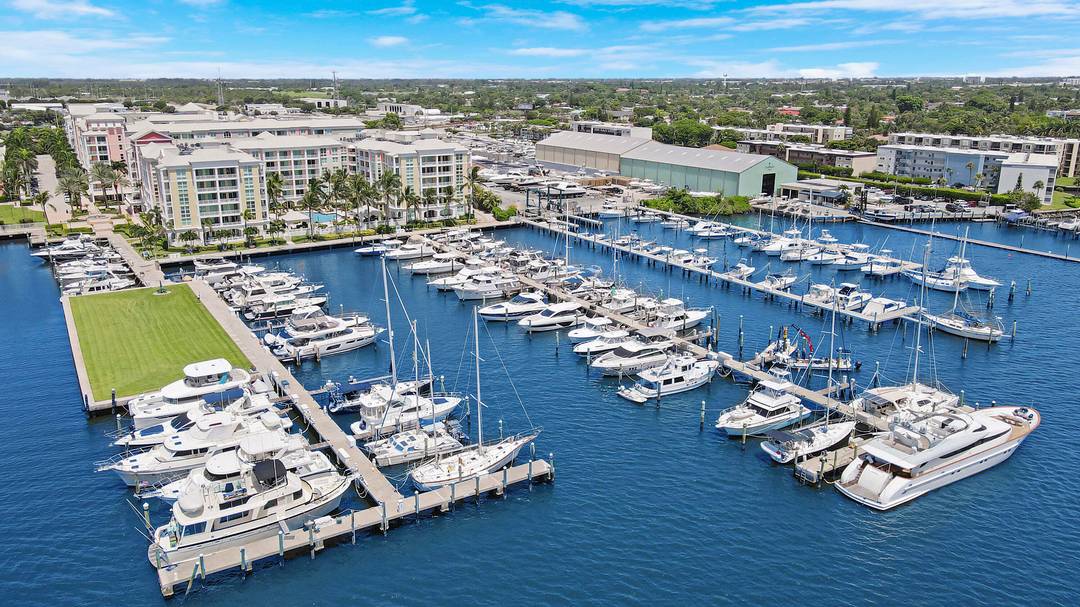 Bright and beautifully remodeled corner unit offering stunning views of the Intracoastal and resort style pool from every room.