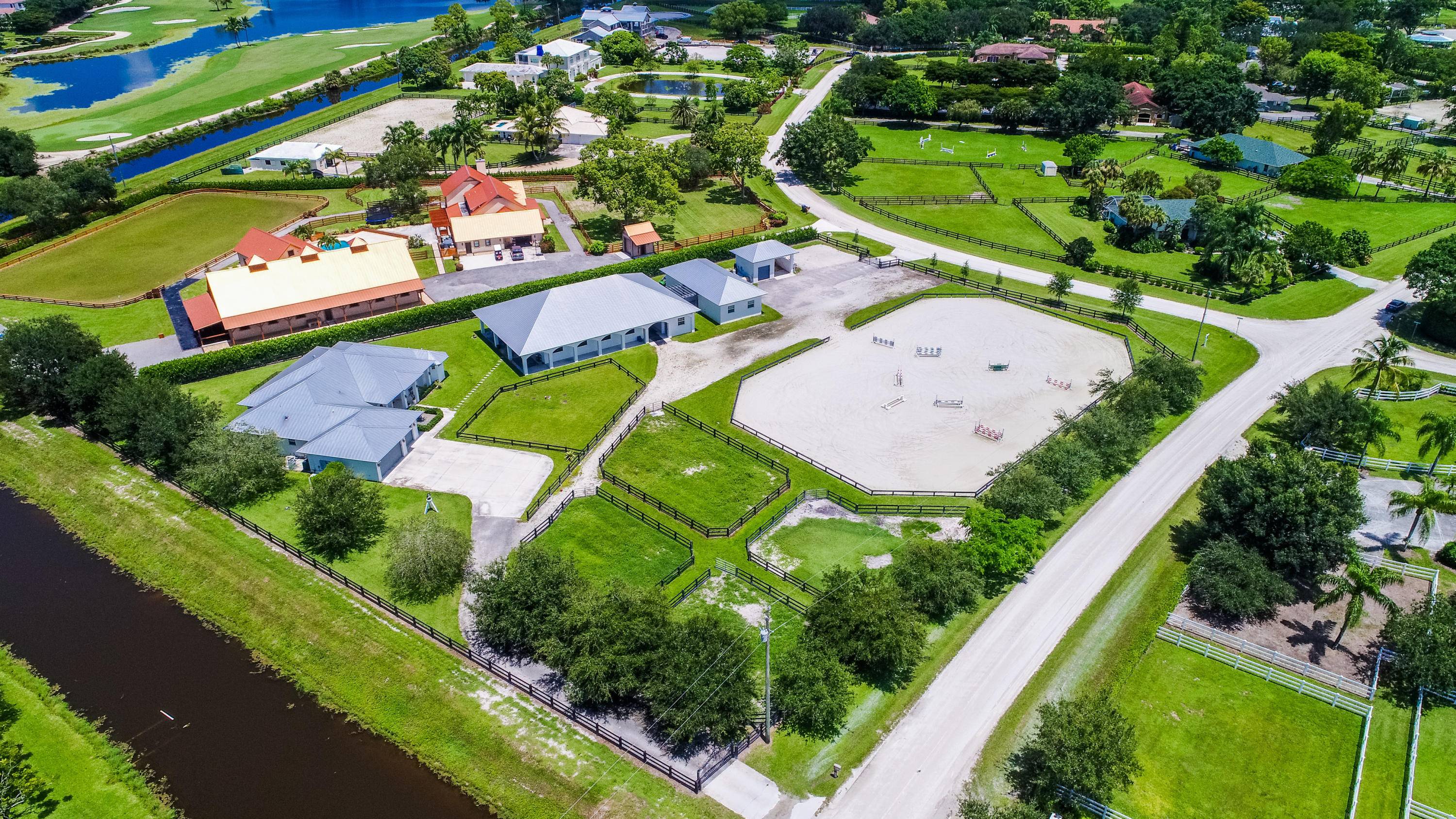 Kilkenny Farm is opening the gates once again for the 2024 2025 WEF season for you to enjoy this entire 8 stall barn in the sought after Saddle Trail Park ...