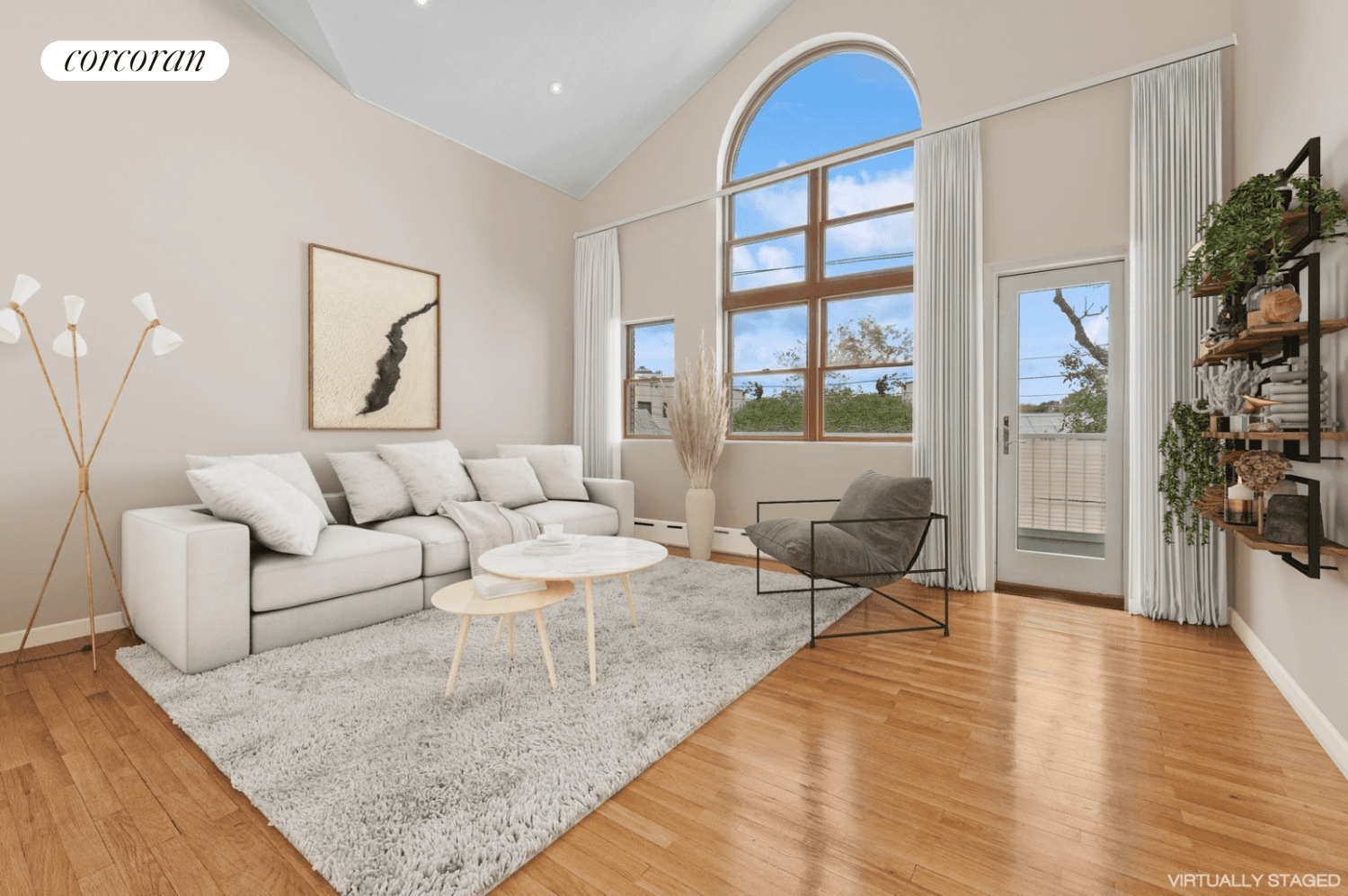 This lovely two bedroom, two bathroom condo is located in a peaceful area of Sheepshead Bay.