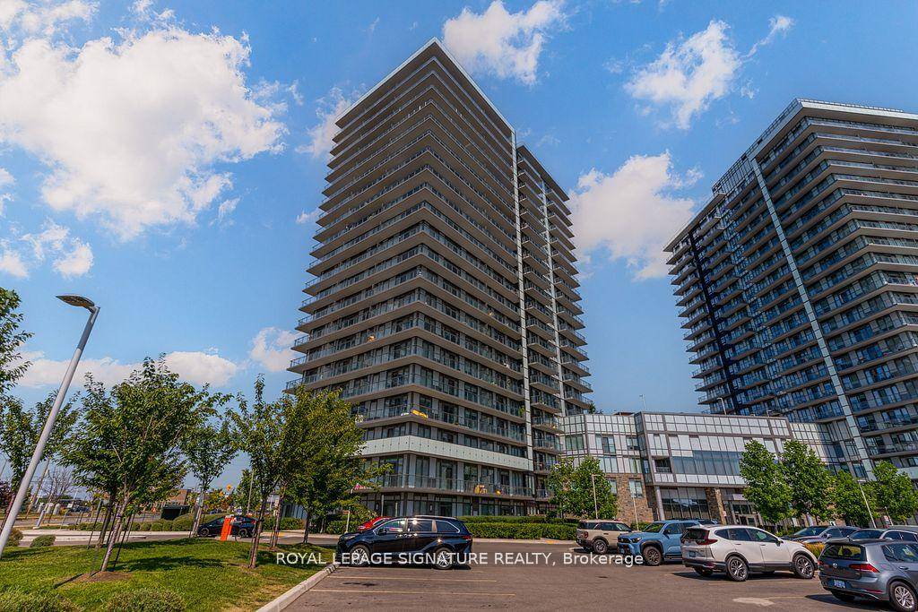 Welcome to Erin Square Condos in Central Erin Mills, where this stylish 2 bedroom plus den, 2bathroom suite offers a bright and functional layout with 9 foot ceilings and expansive ...