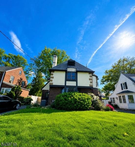 Welcome to this beautifully maintained home located in the desirable Elmora Hills section of Elizabeth.