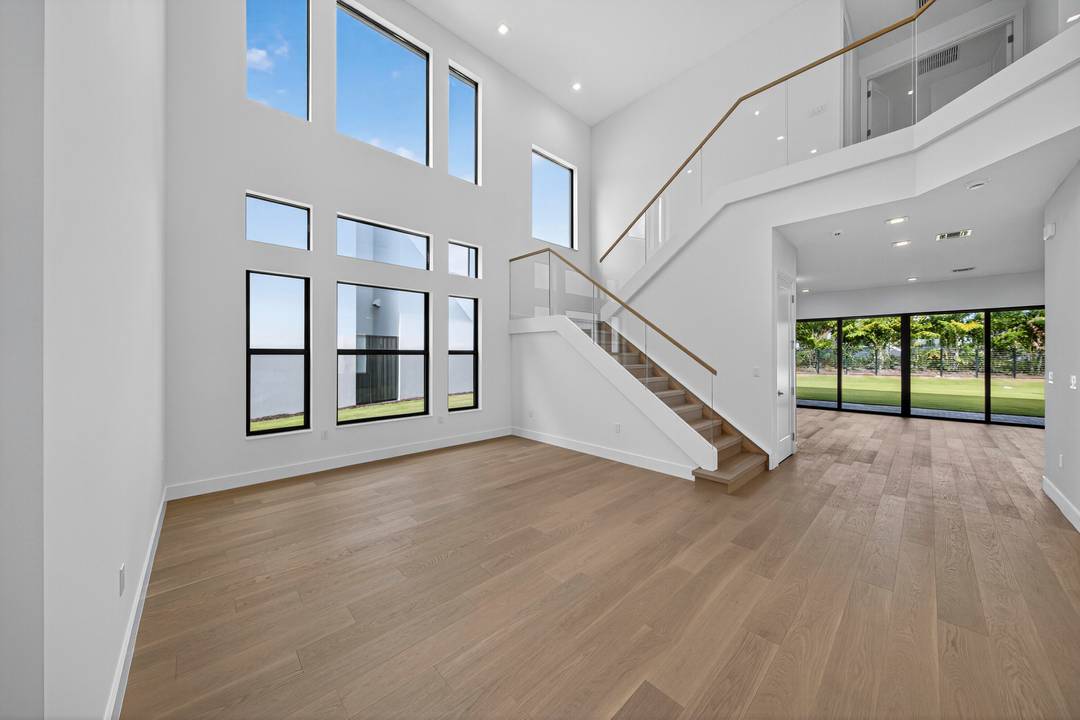 Brand new luxury Residence.