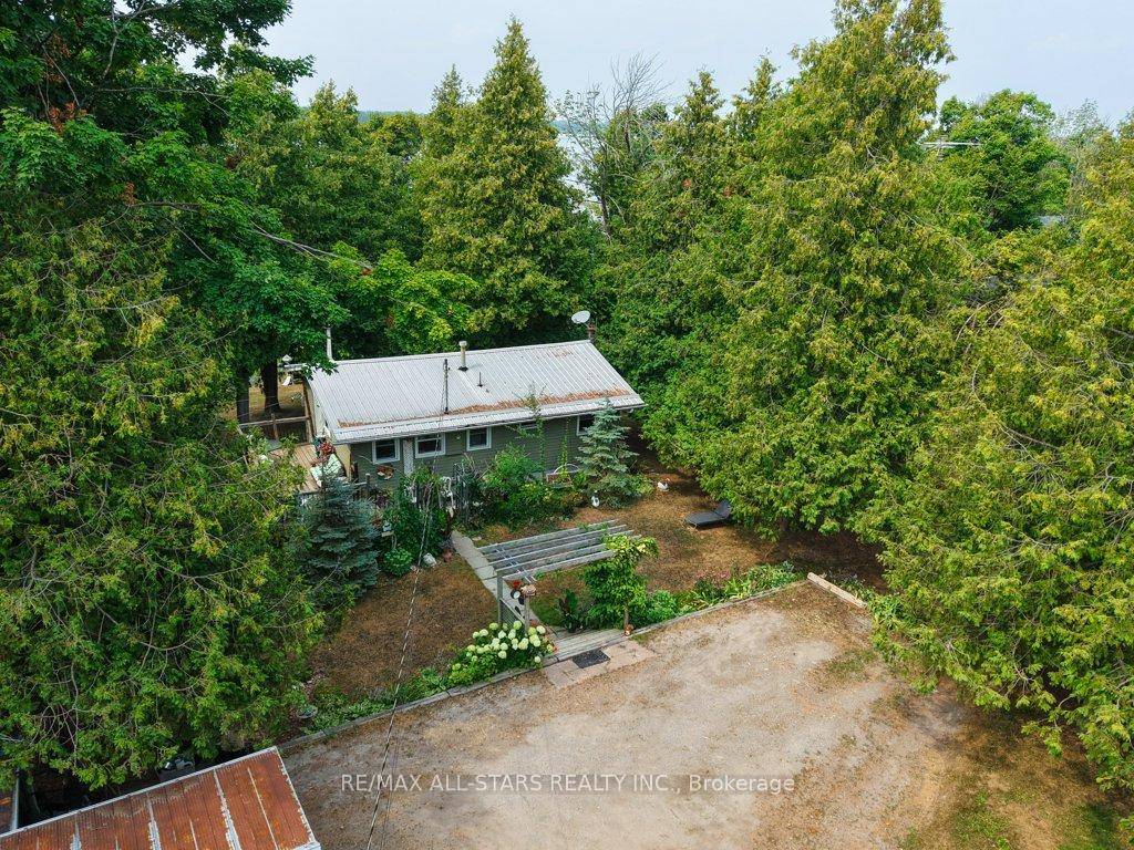 2 2 bedroom two bathroom, quaint, year round, waterfront home on Sturgeon Lake only five minutes north of town.