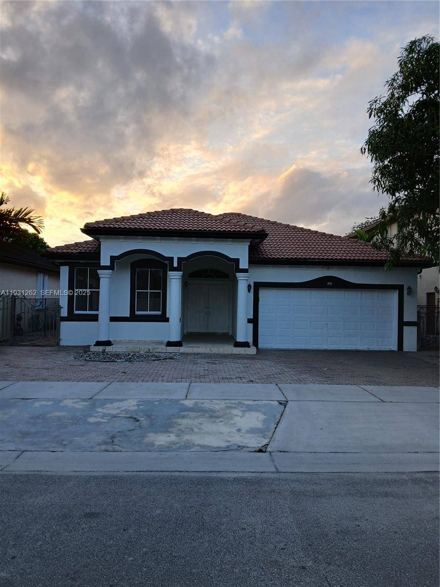 Good home for large family, Foyer entrance leads to an open area for Living Room and Dining Room, high Ceilings, Split Master Bedroom, bathroom has Whirlpool and separate shower, good ...