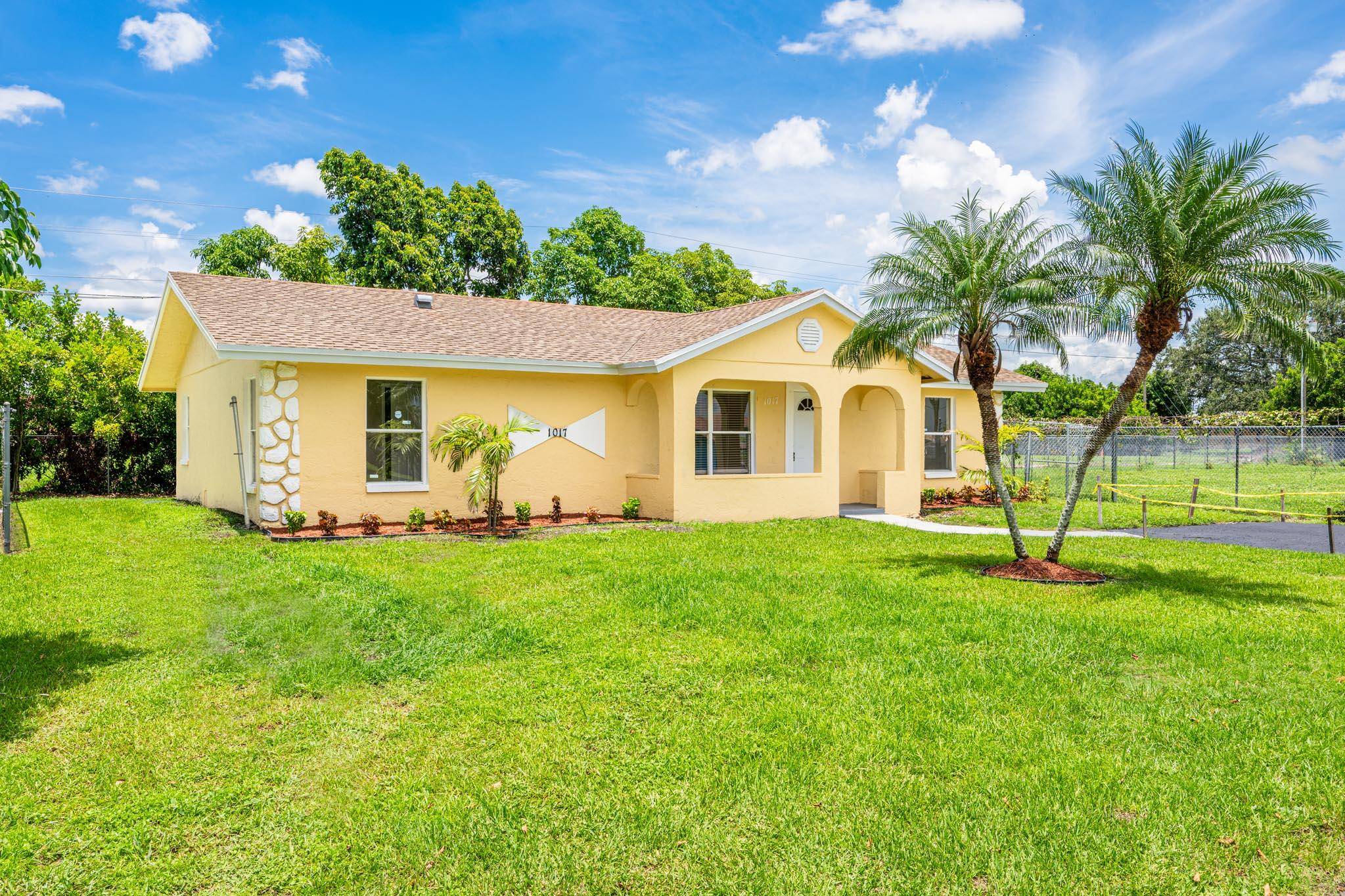 This renovated home features ample yard space and has no homeowners association HOA fees.
