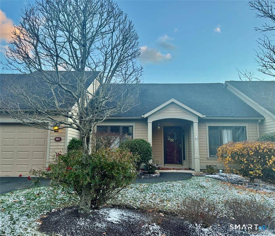 Discover the charm of the prestigious Heritage Hills community at an affordable price !