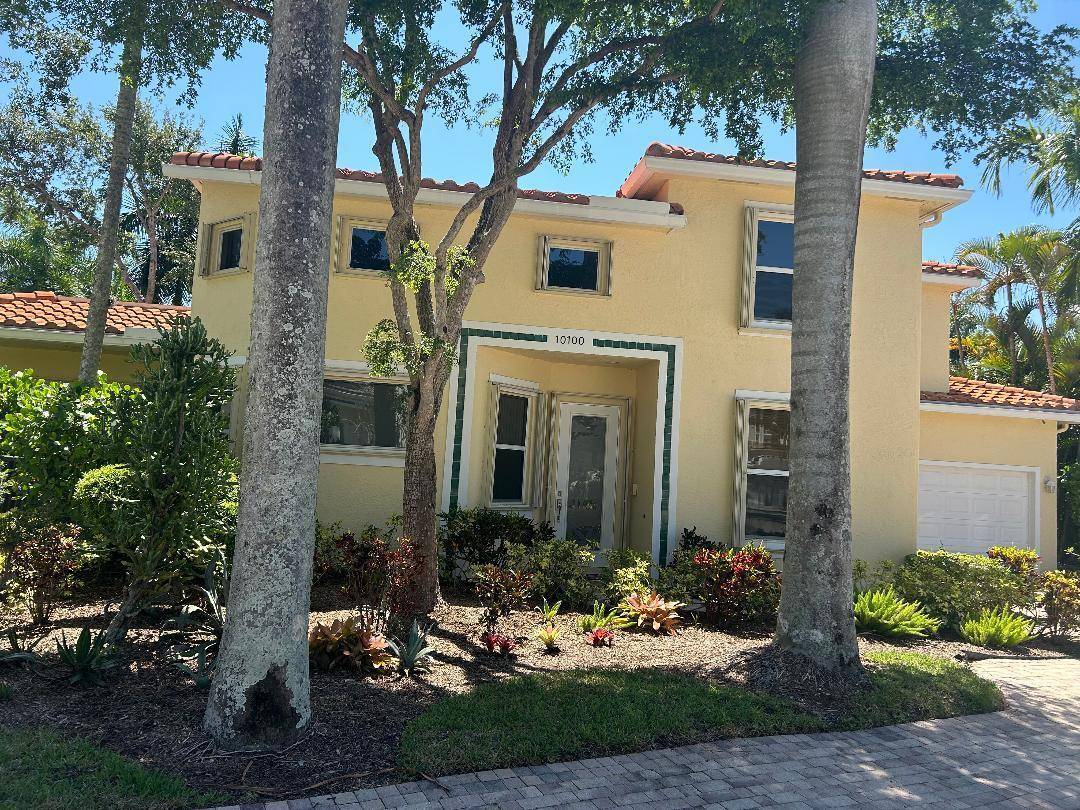 Nestled within the prestigious Ibis Country Club community, this exquisite four bedroom residence offers the ultimate luxury living.