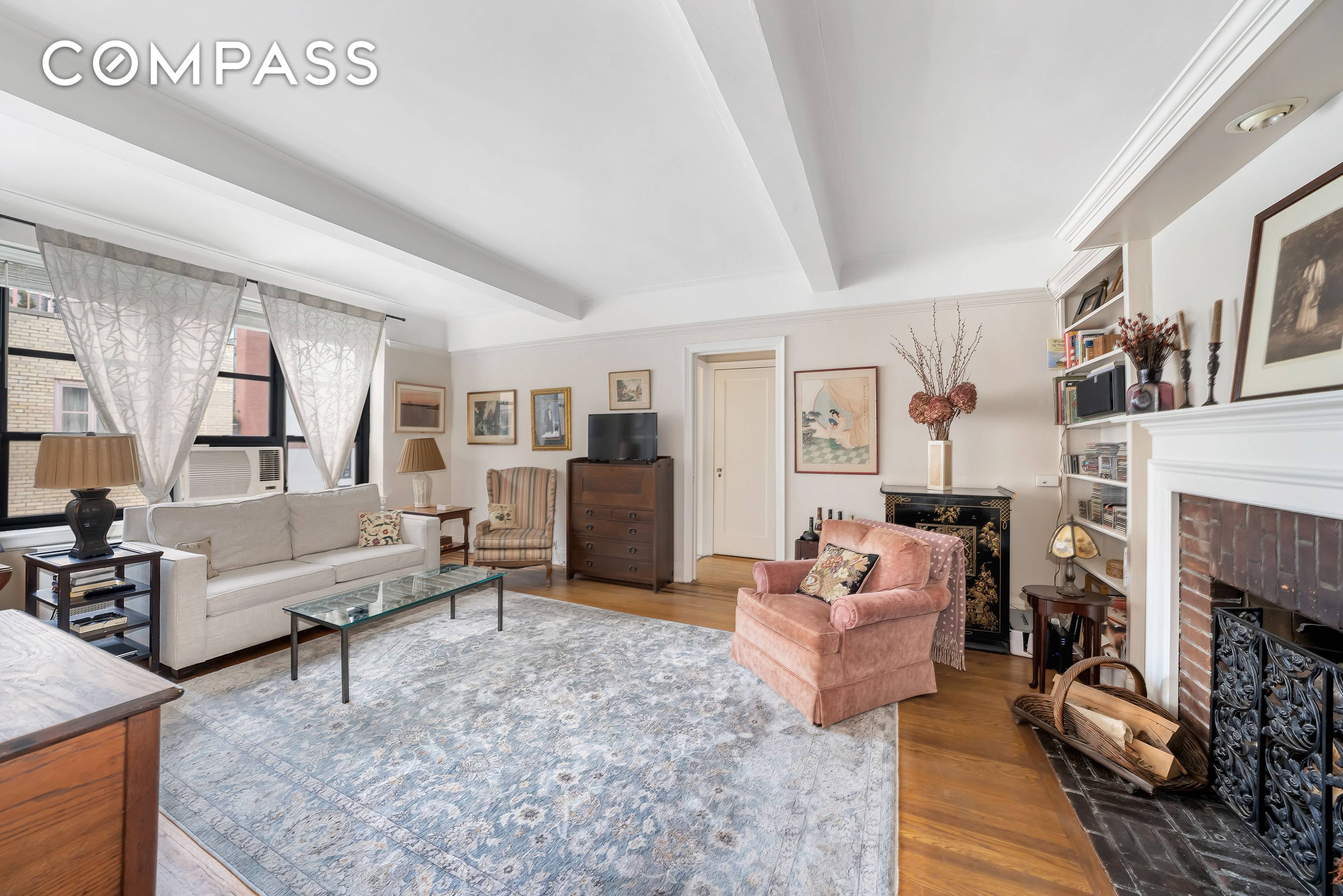 A spacious and sophisticated, bright pre war one bedroom apartment at Gramercy House, the highly sought after Art Deco coop on East 22nd Street, a block and a half from ...