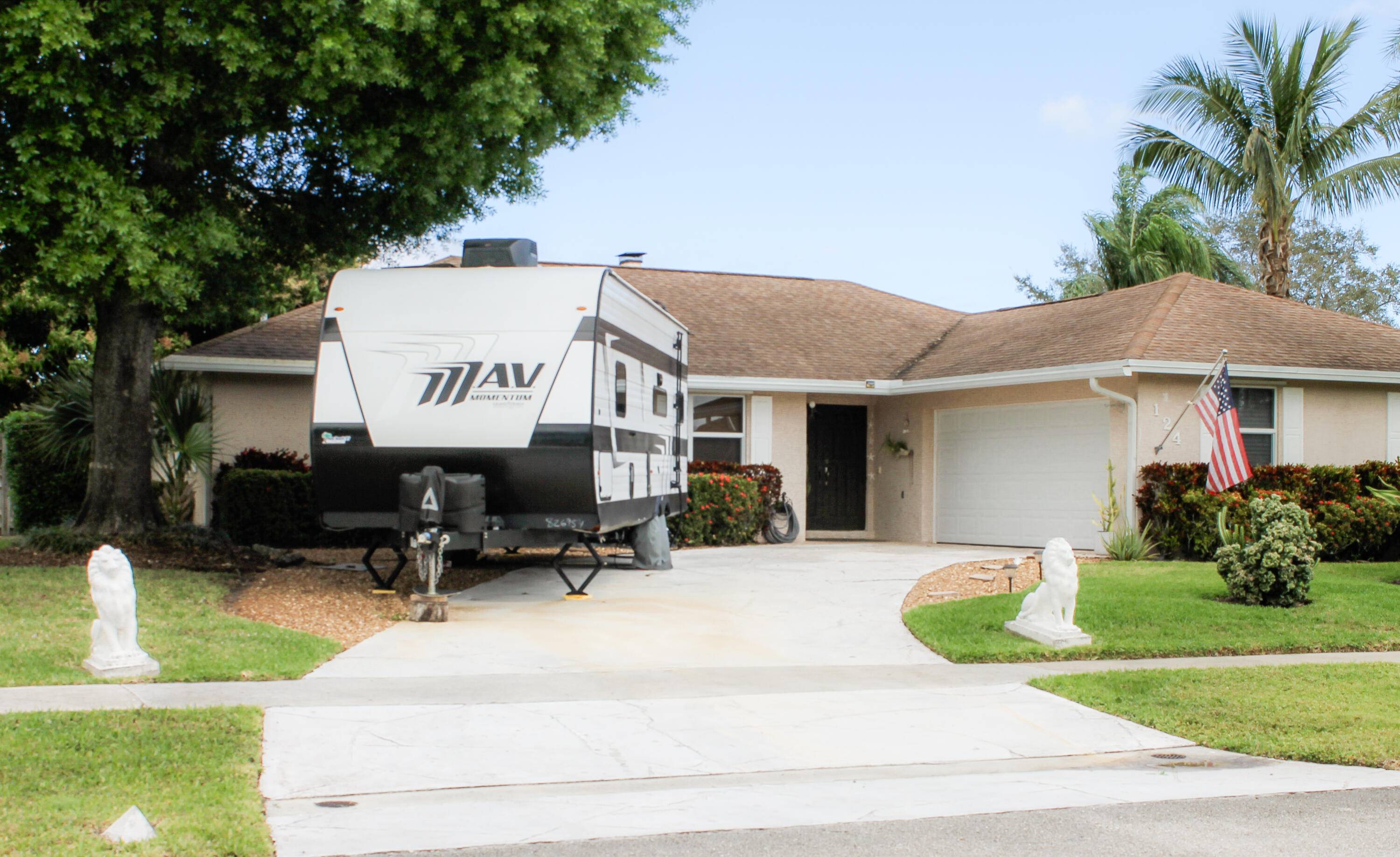 PRICE REDUCTION ! Motivated Seller !