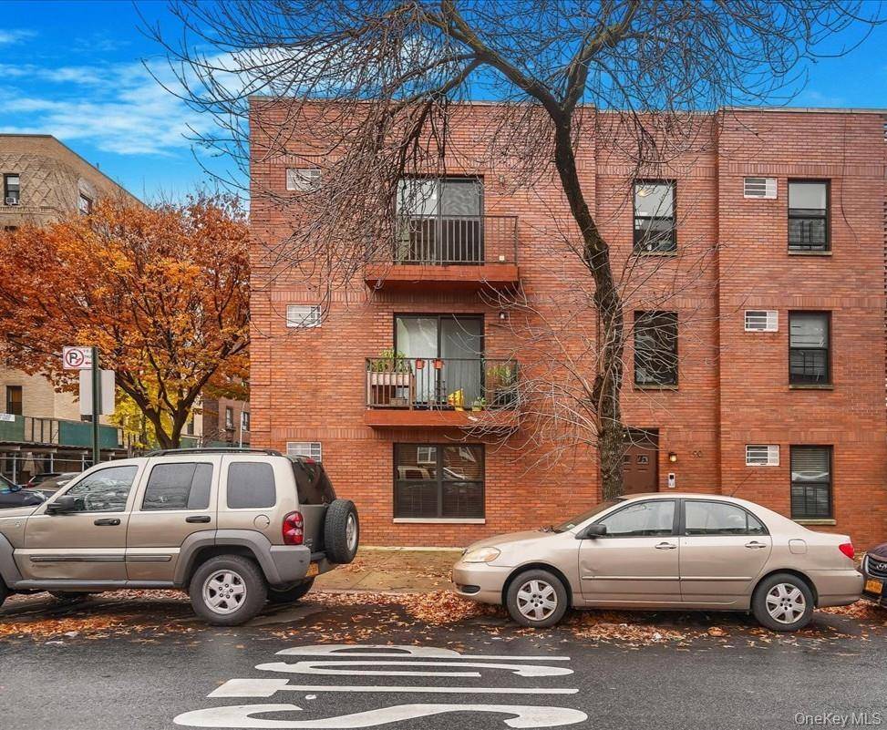 Welcome to 190 W 239th St.