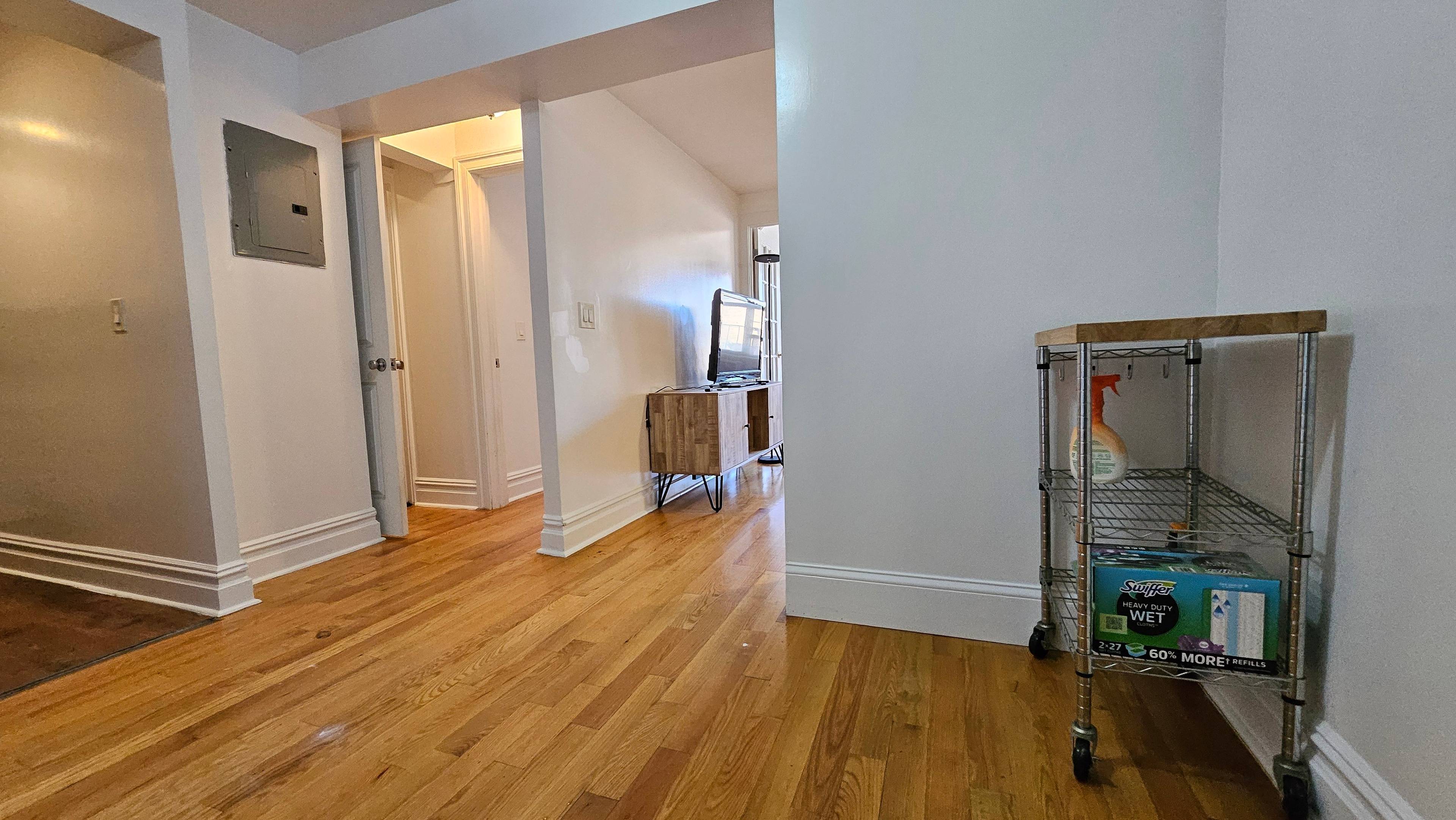 This centrally located condo in Flushing offers a well designed and efficient layout with 700 square feet of space.