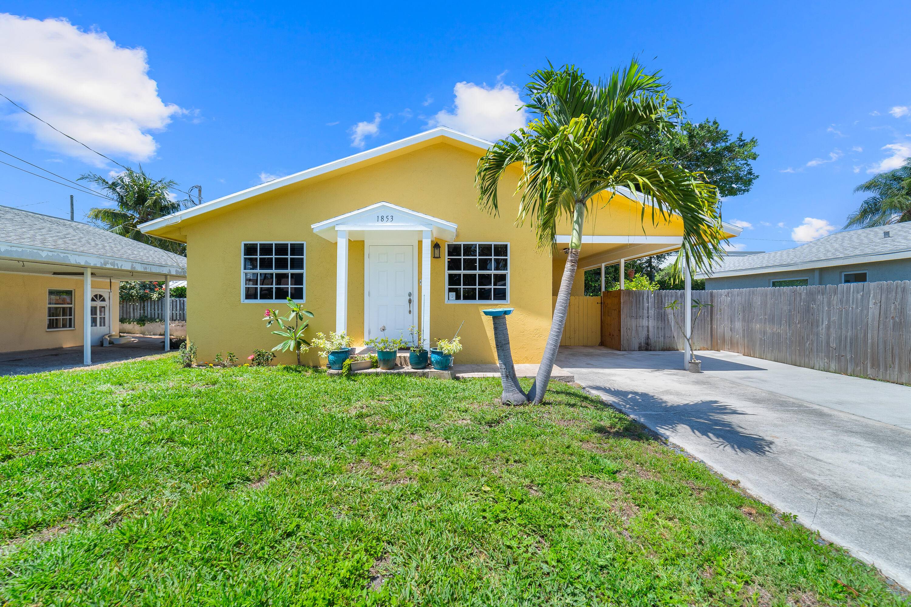Discover this inviting 2 bed, 2 bath single family home offering 1, 120 sq.