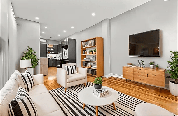 Welcome to Apartment 2B at 806 President Street Located on President Street between 6th and 7th Avenues, this second floor townhouse apartment offers a bright exposure to the South and ...