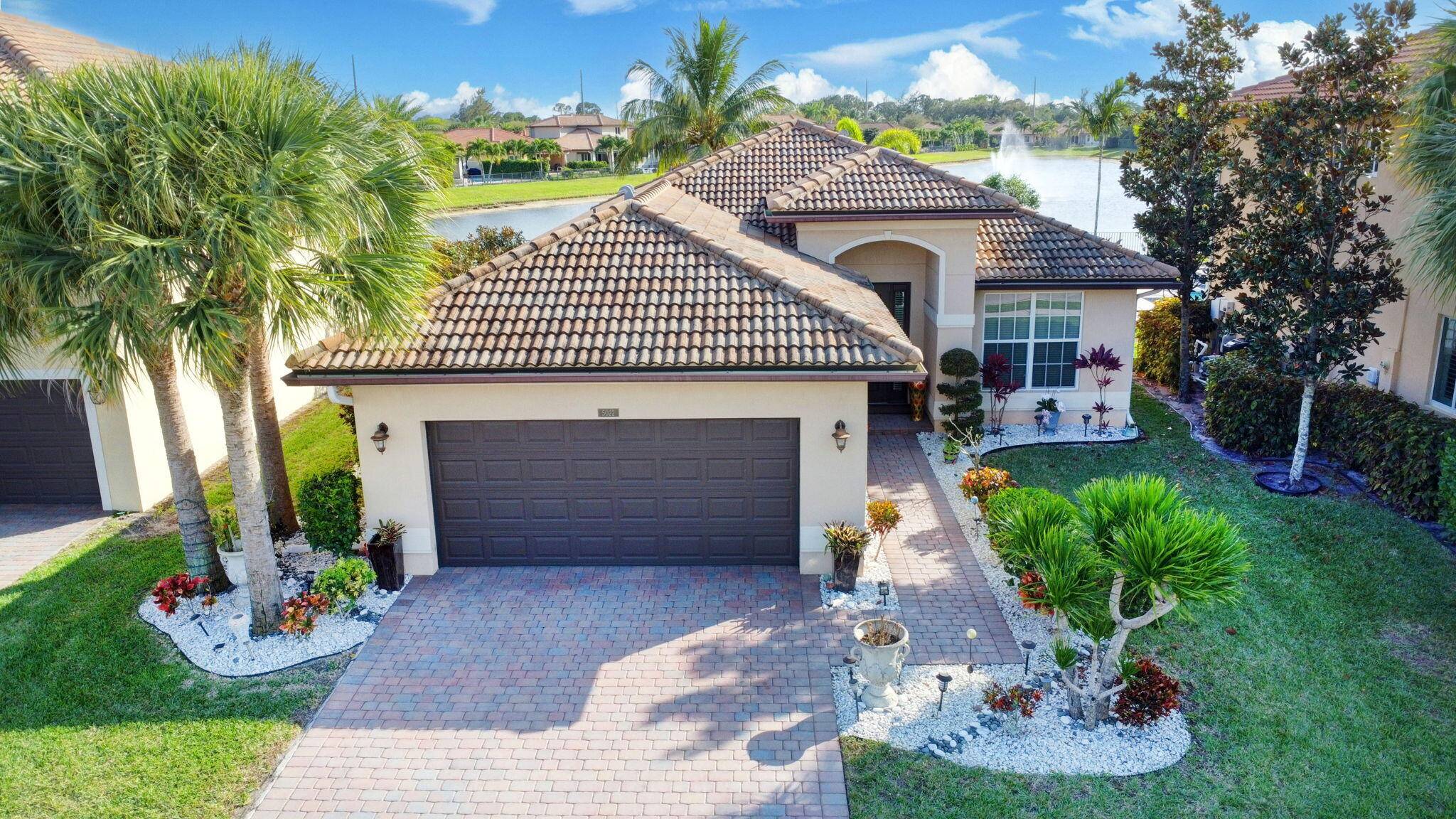 Discover the perfect blend of comfort, elegance, and breathtaking fountain views in this meticulously maintained one story home.
