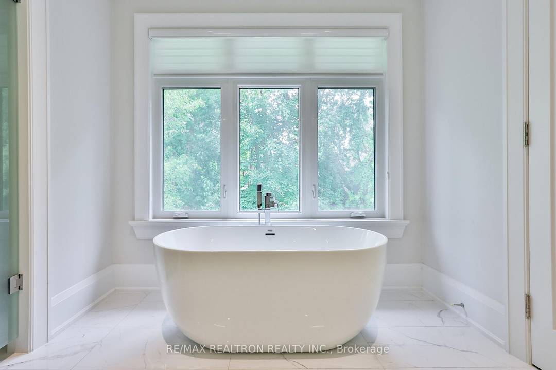 Welcome to 86 Princess Avenue, Willowdale East.