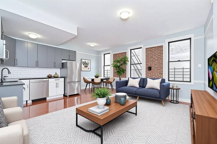Renovated Top Floor Third Floor 2 Bedroom amp ; 2 Bathroom Triplex with Private Roof Deck !