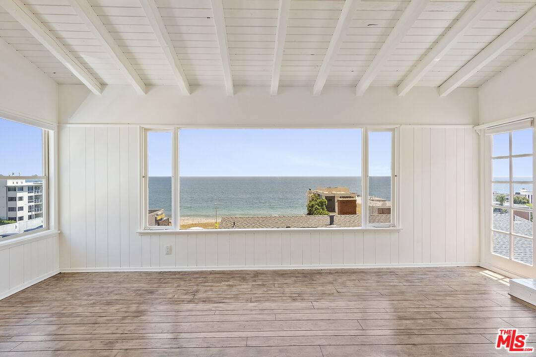 22607 PACIFIC COAST HWY 2BR Malibu La
