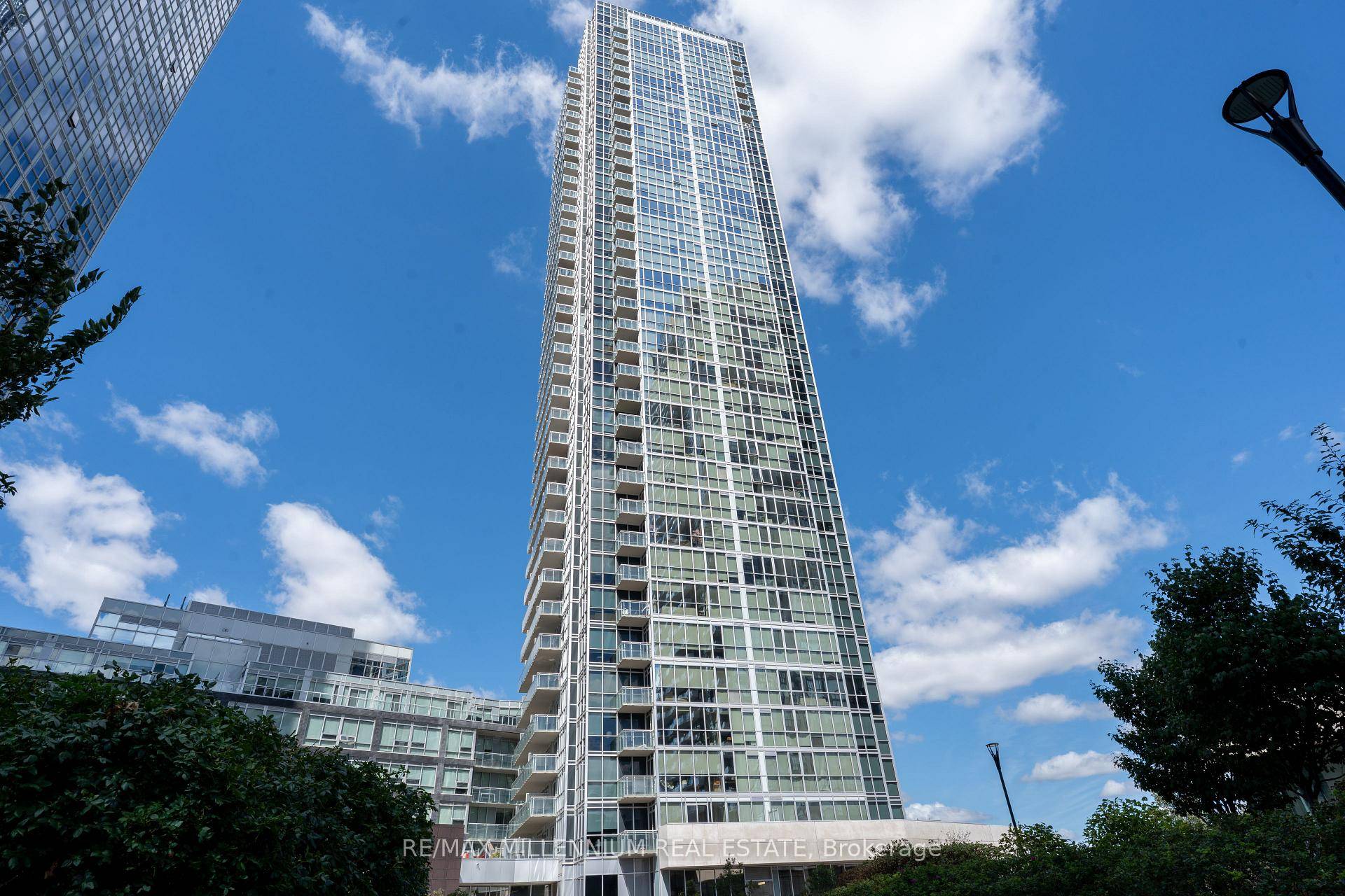 Experience Luxurious Contemporary Living In The Heart Of Vaughan !