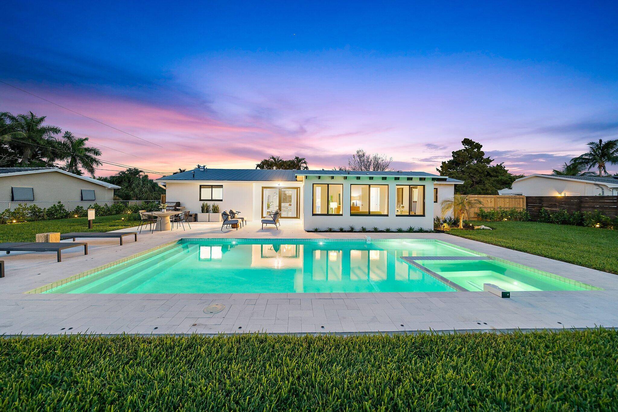 Priced Below Appraised Value Welcome to your dream home !