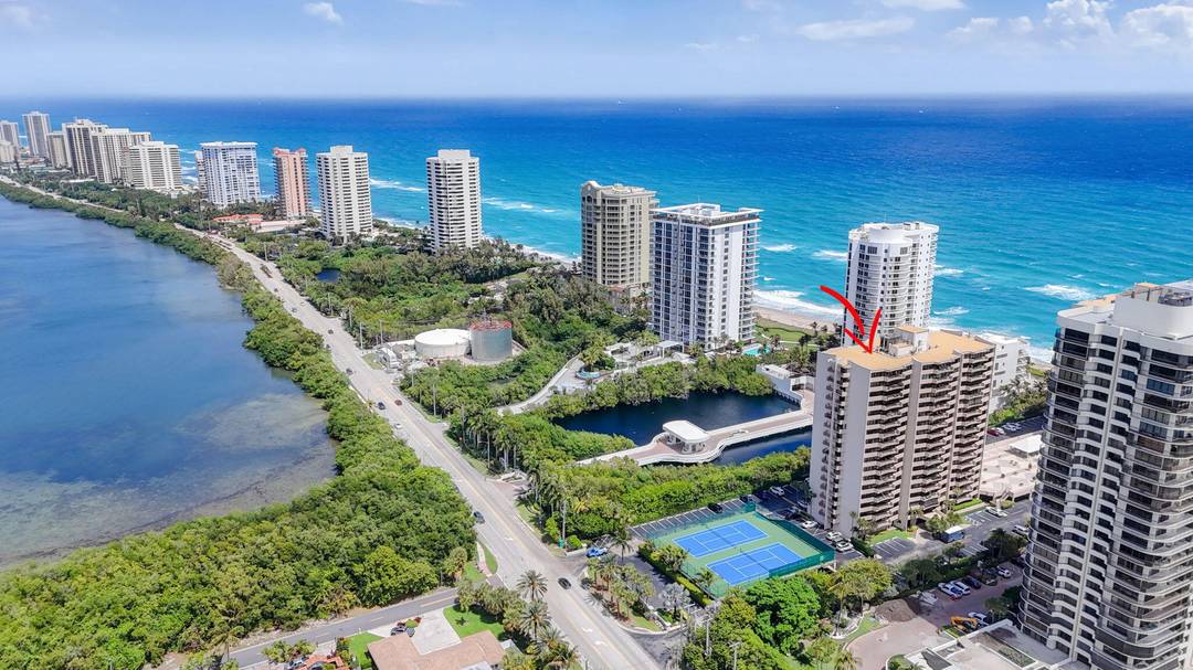 Wake Up To Breathtaking Ocean amp ; Intracoastal Views From This Highly Desirable Southeast Facing Condo, Where You Can Enjoy Both Stunning Sunrises amp ; Glowing Sunsets.